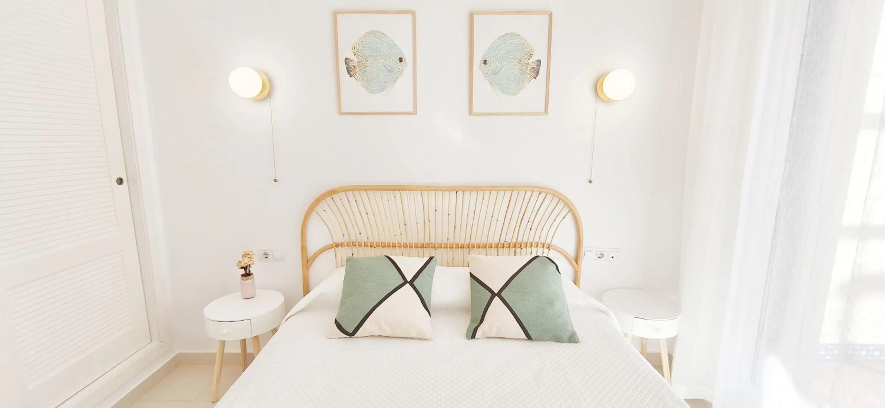 Bed in Apartamento Medina Molins by DENIA COSTA