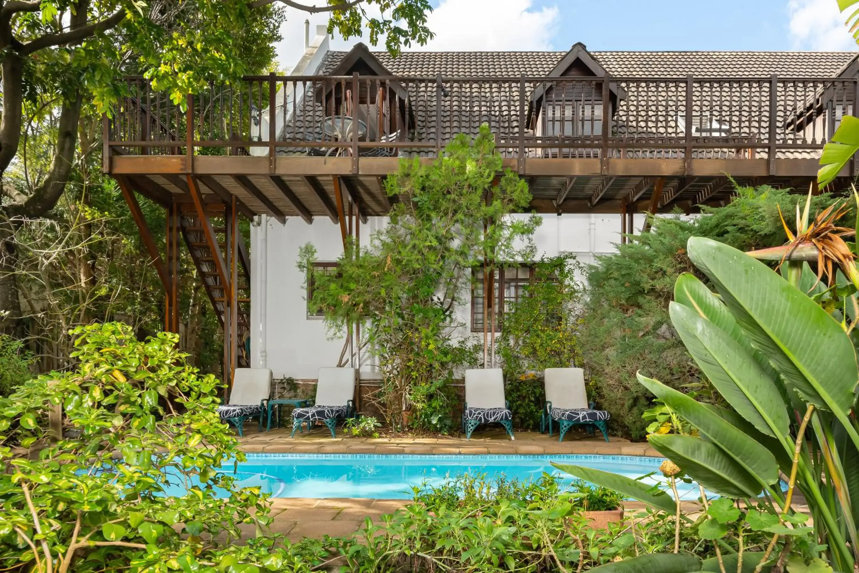 Property building in Gable Manor by Neighbourgood Property building in Gable Manor by Neighbourgood