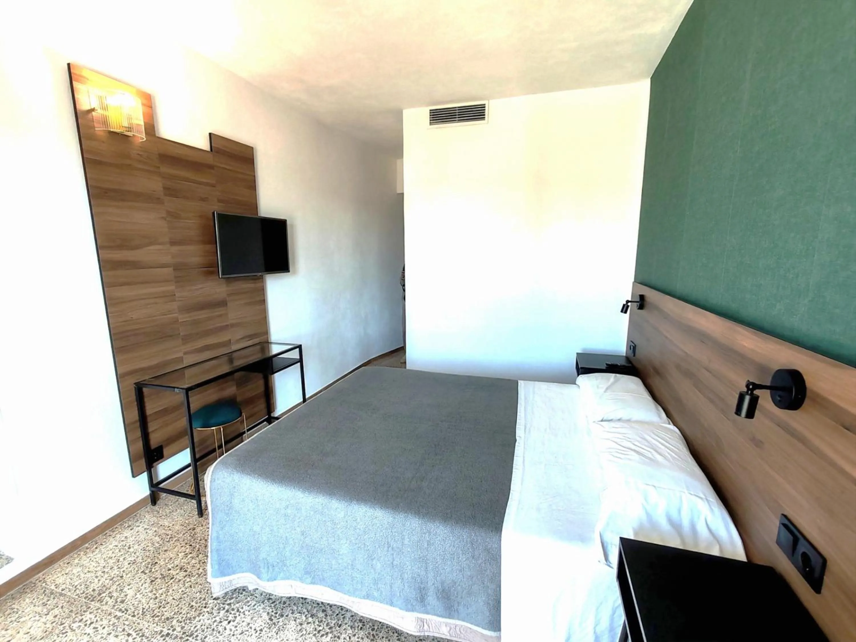 Double Room in Hotel OCTOPUS