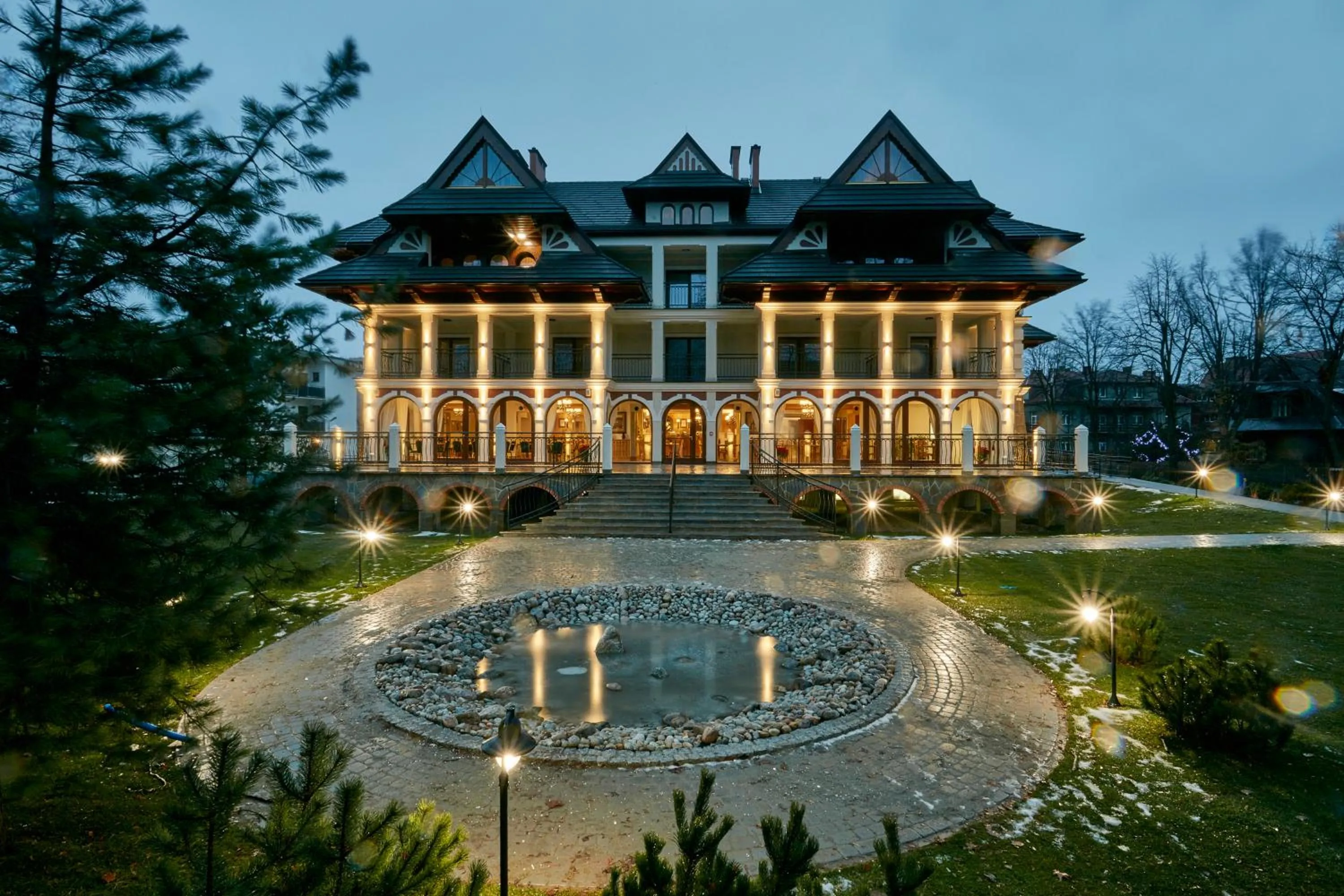 Facade/entrance in Hotel Logos