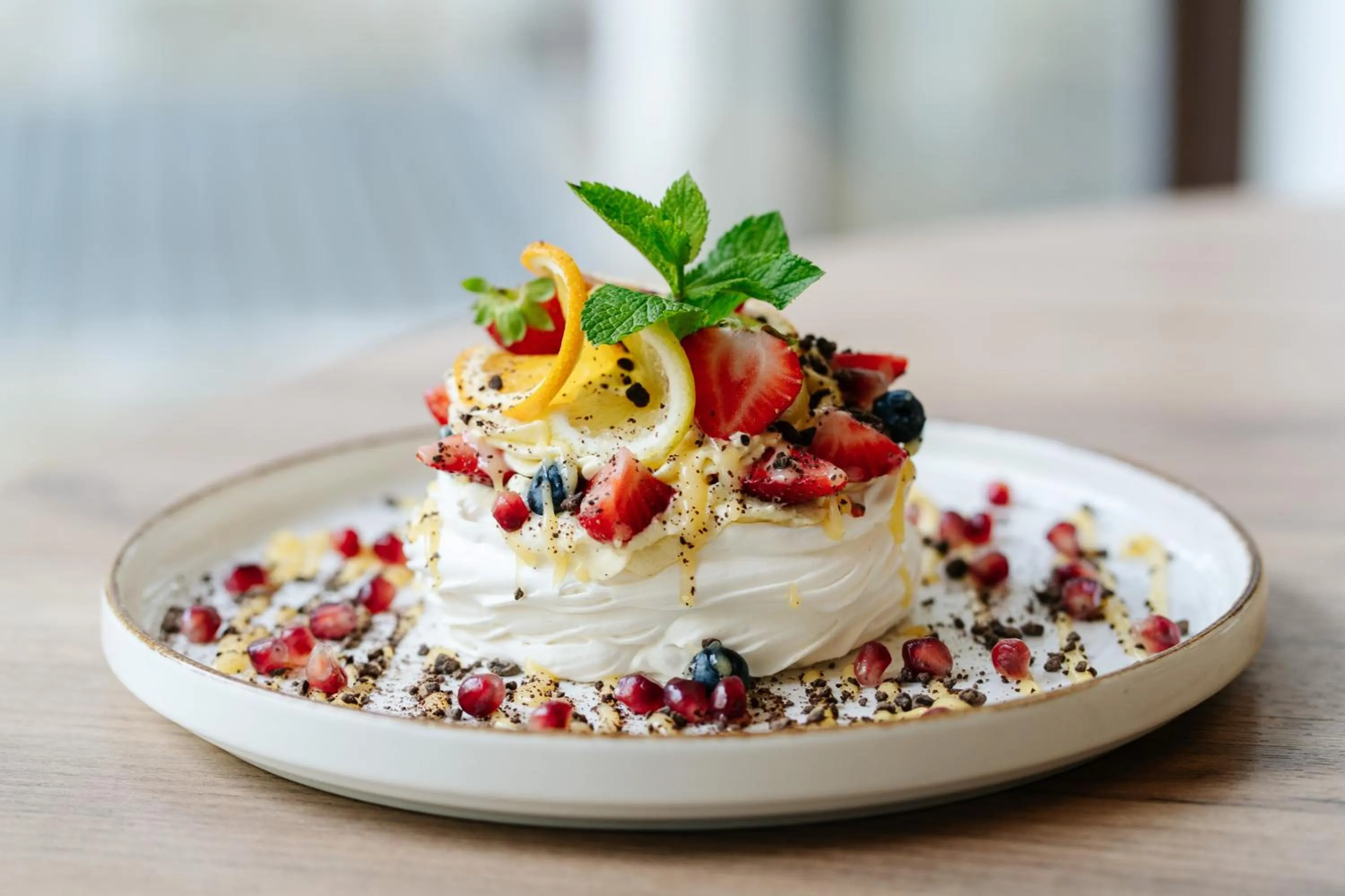 Restaurant/places to eat in Hotel Logos