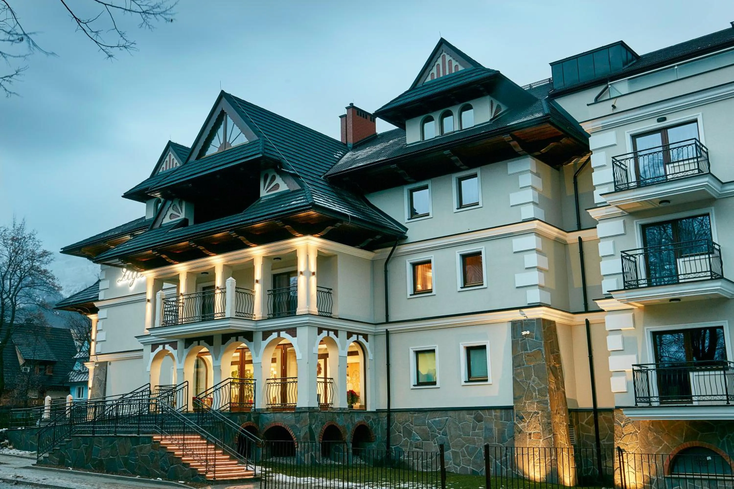 Facade/entrance in Hotel Logos