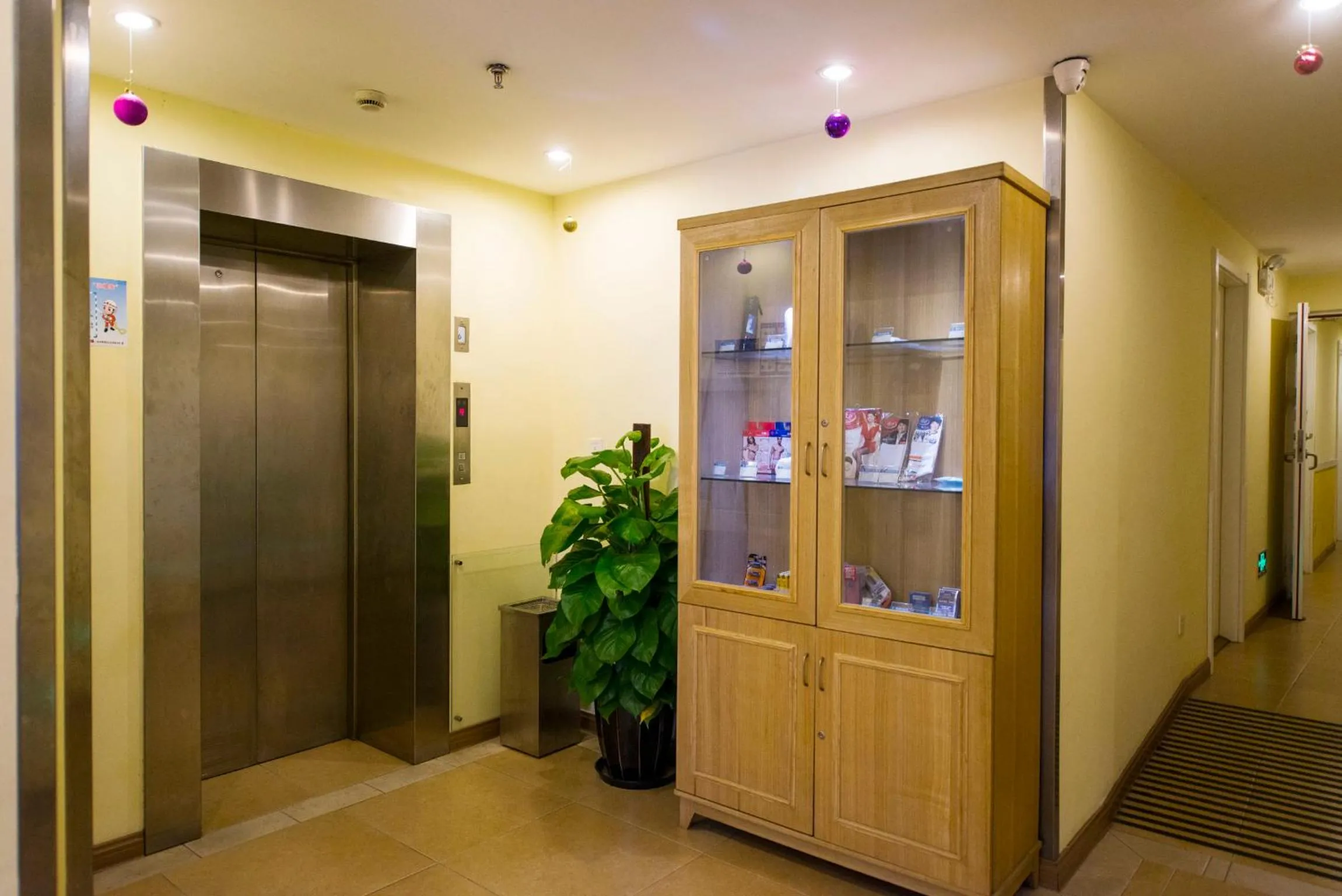 Home Inn Shijiazhuang West Zhongshan Road Jinding Apartment