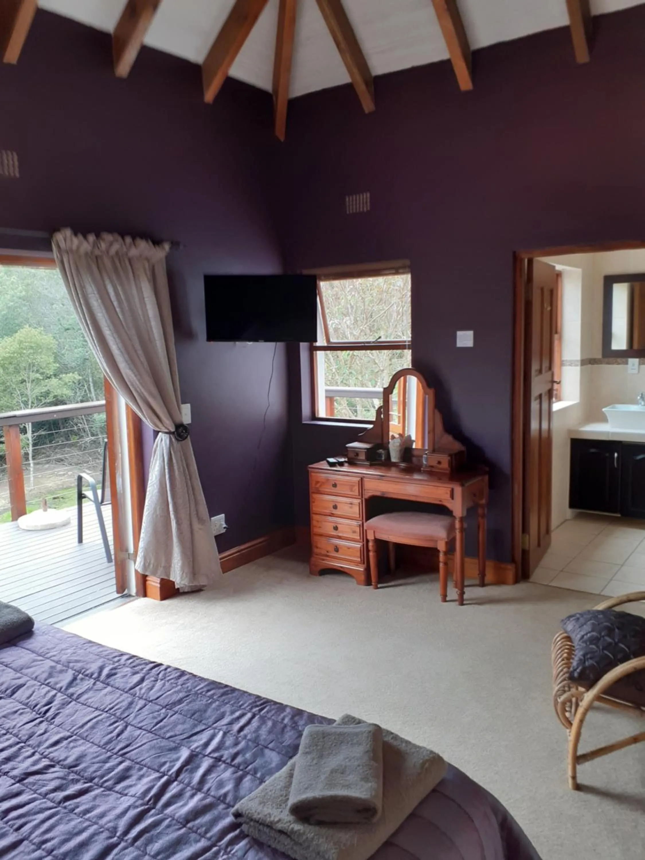 Photo of the whole room, Bed in Masescha Country Estate