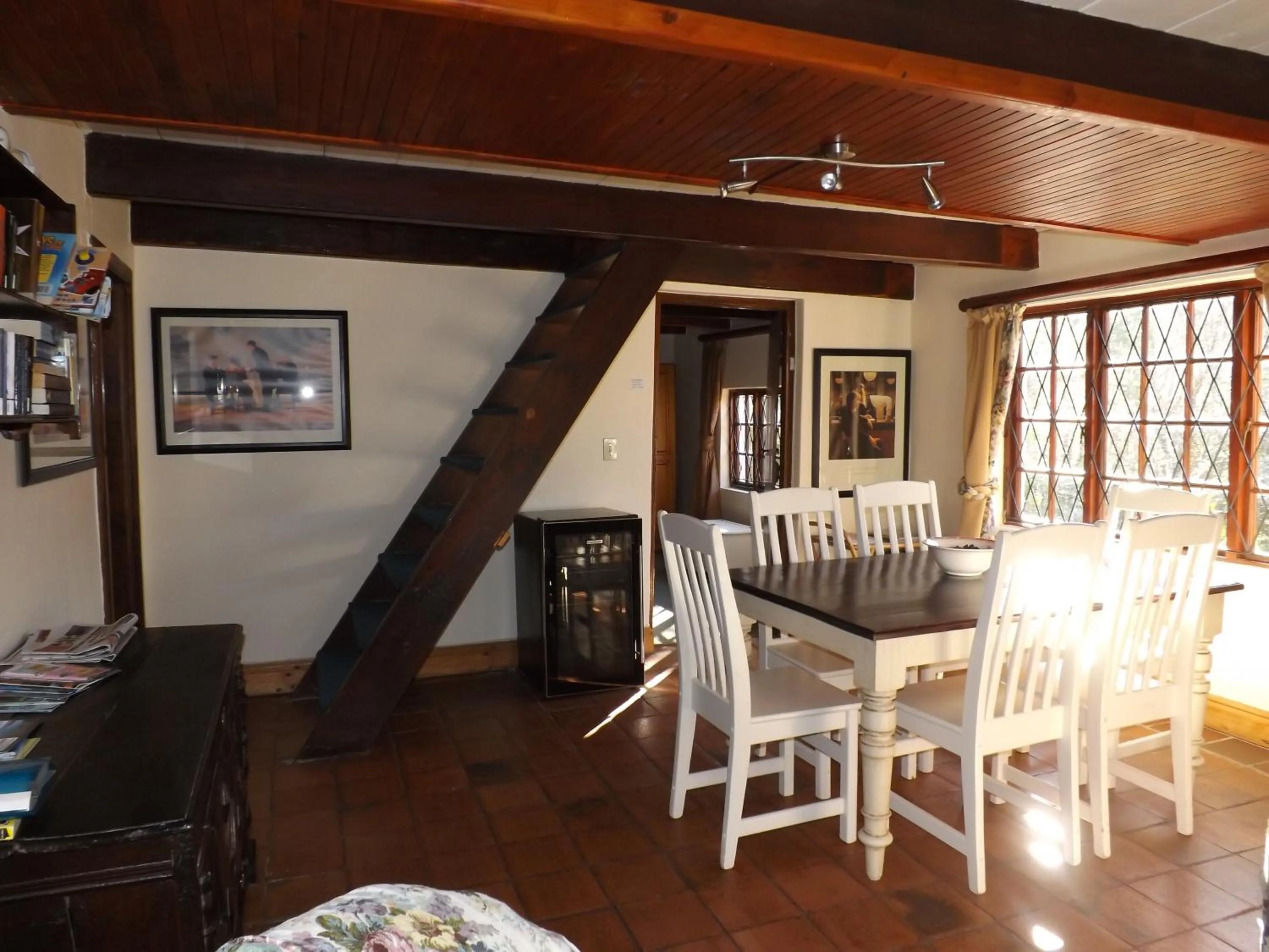 Library in Masescha Country Estate