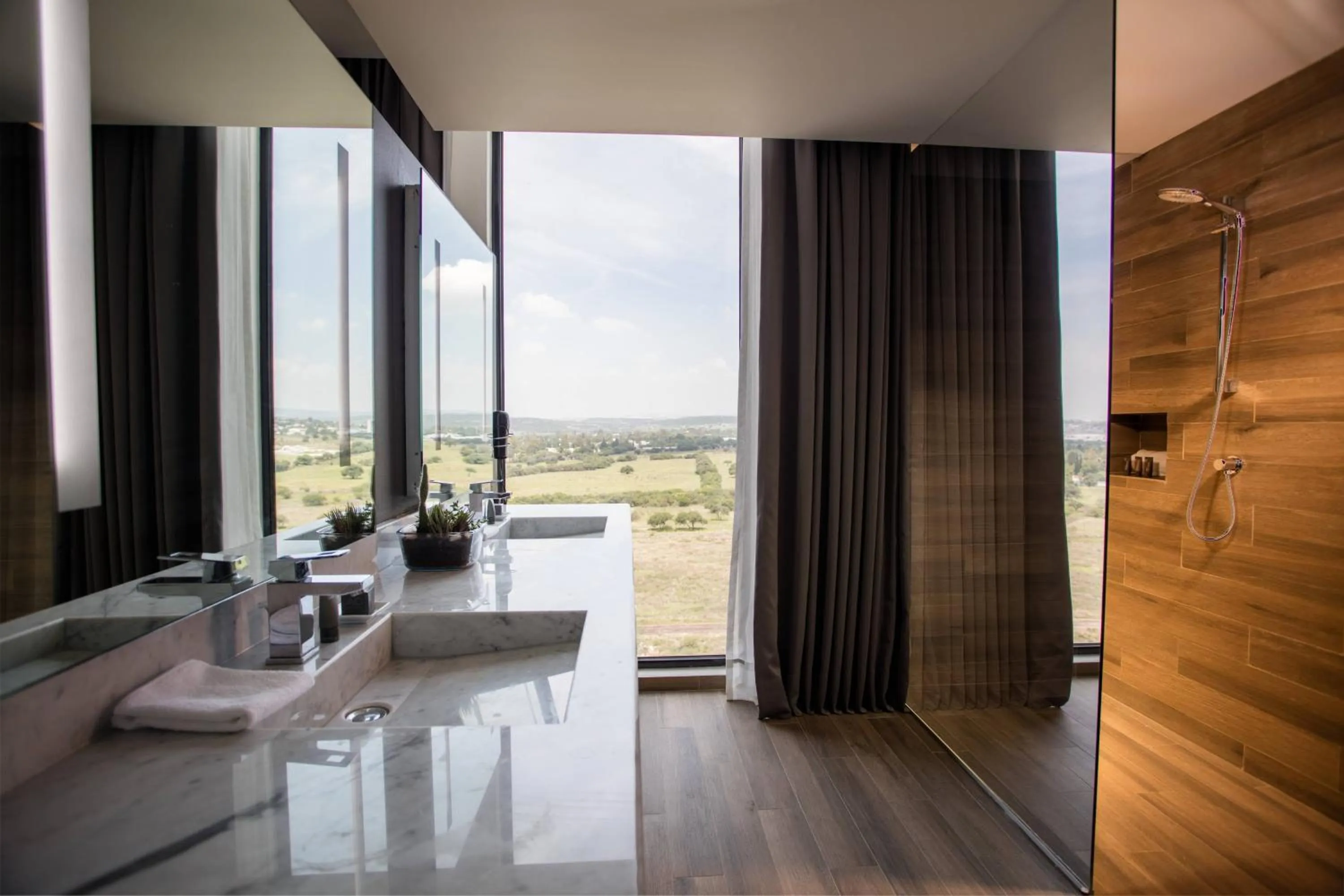 Bathroom in AC Hotel Queretaro Antea