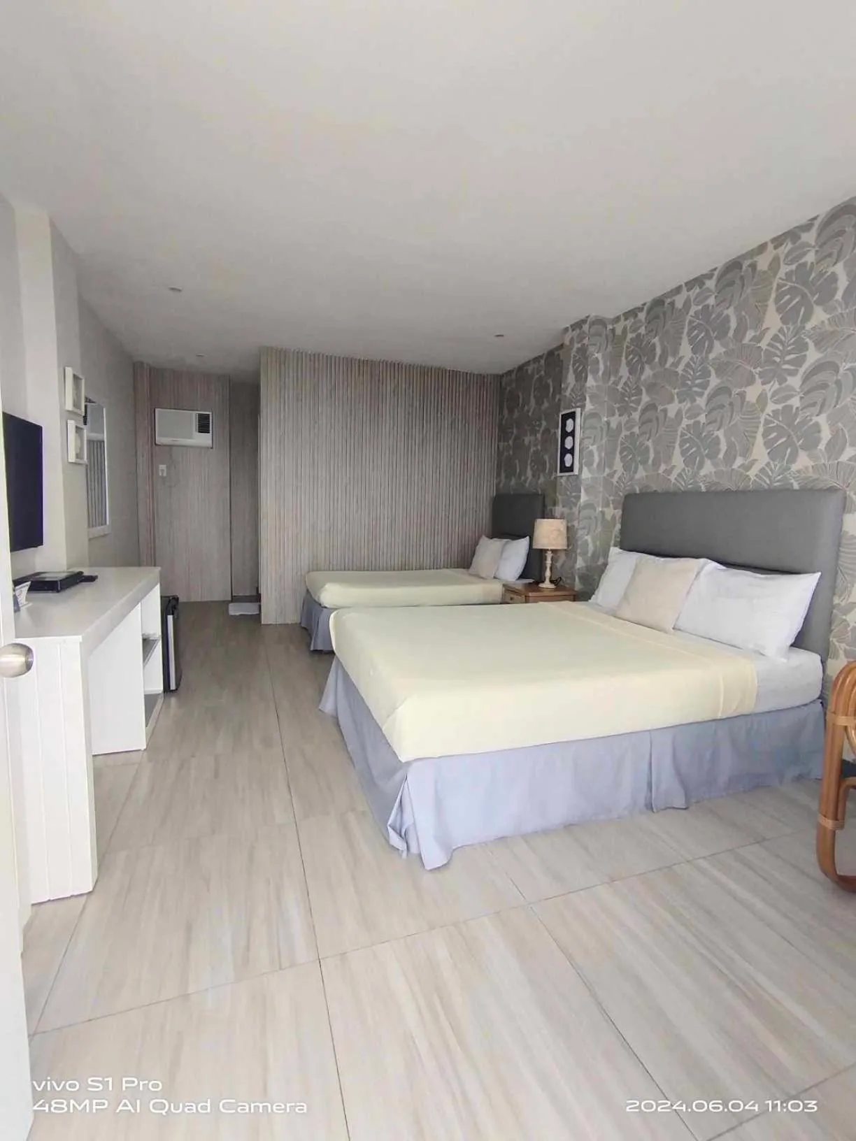 Bed in Down South 118 Beach Resort