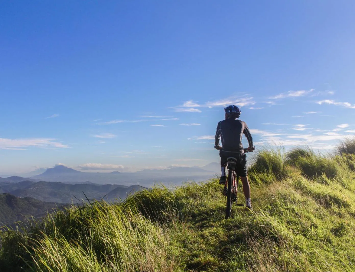 Cycling in El Western Cabins & Lodges