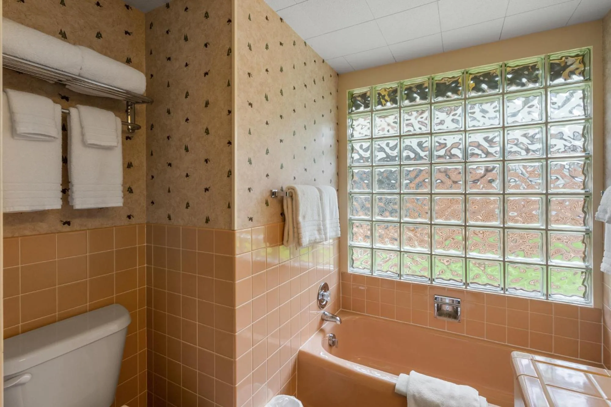 Toilet in El Western Cabins & Lodges