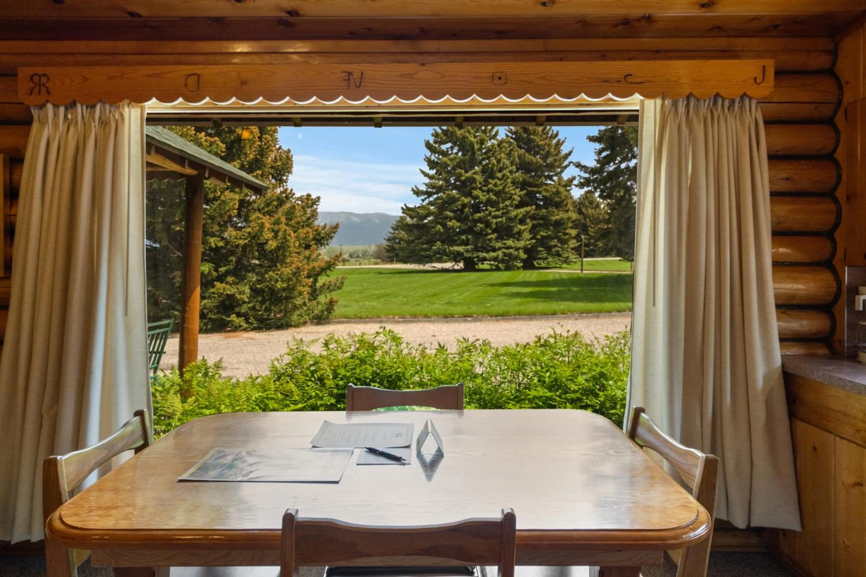 Natural landscape in El Western Cabins & Lodges