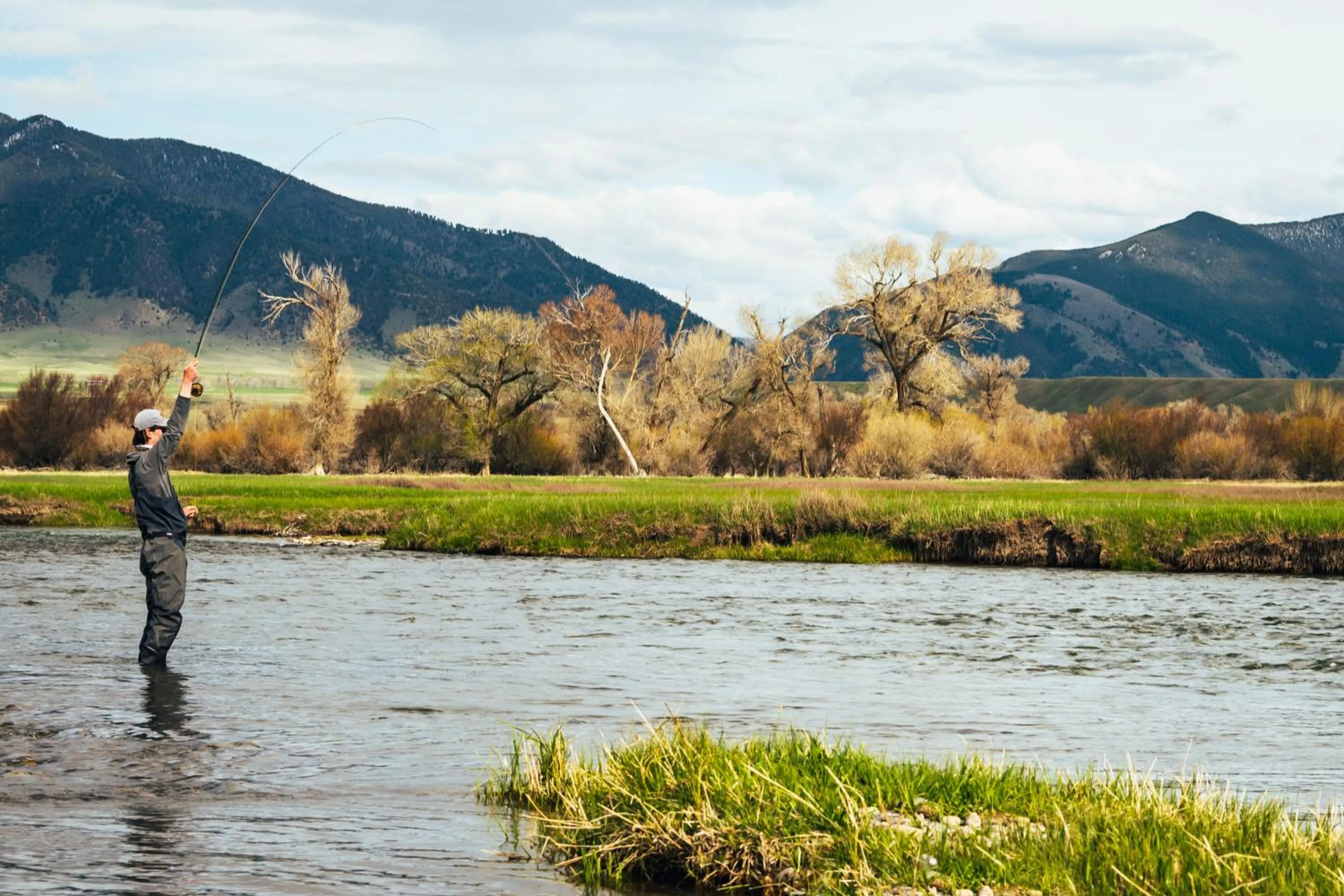 Fishing in El Western Cabins & Lodges