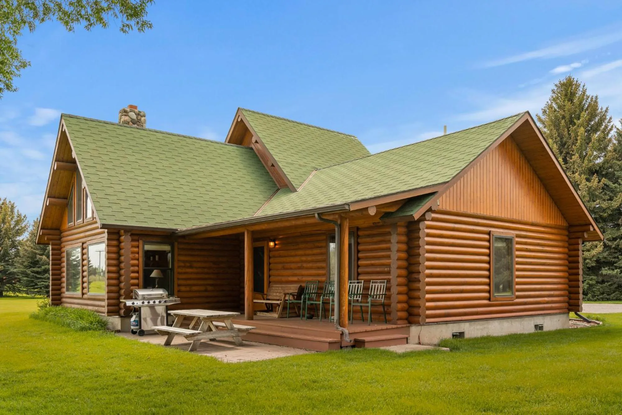 Patio in El Western Cabins & Lodges