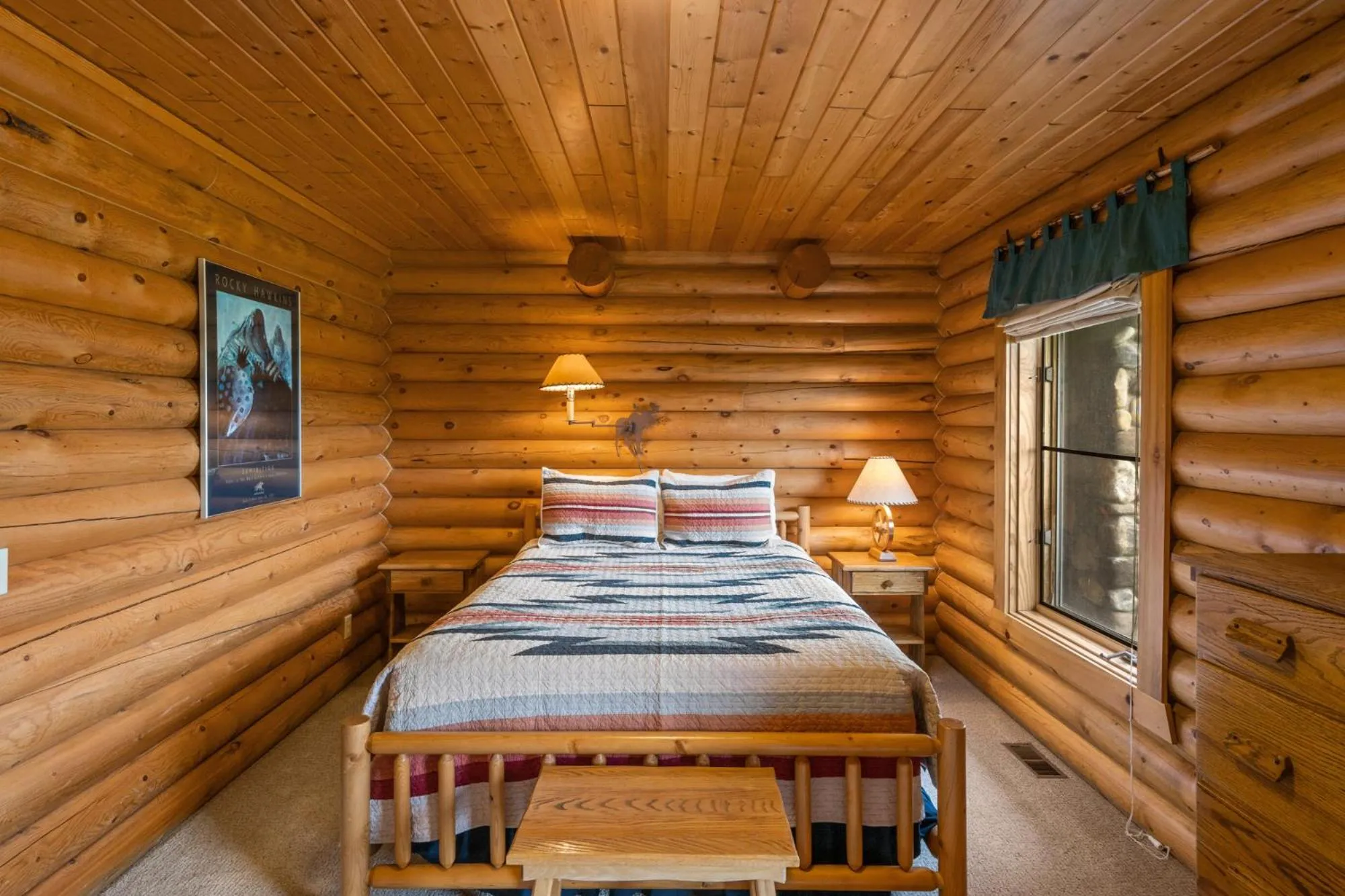 Bed in El Western Cabins & Lodges