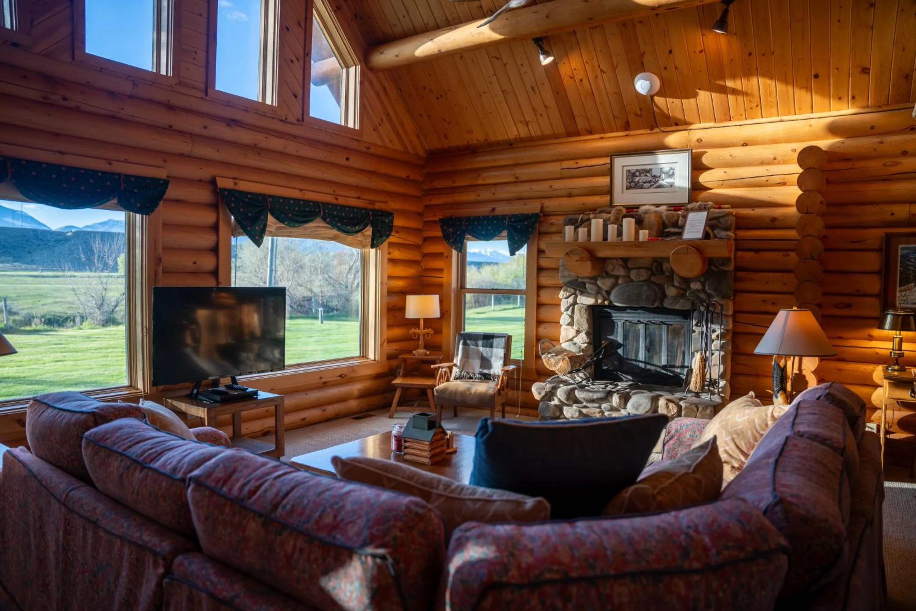Living room in El Western Cabins & Lodges
