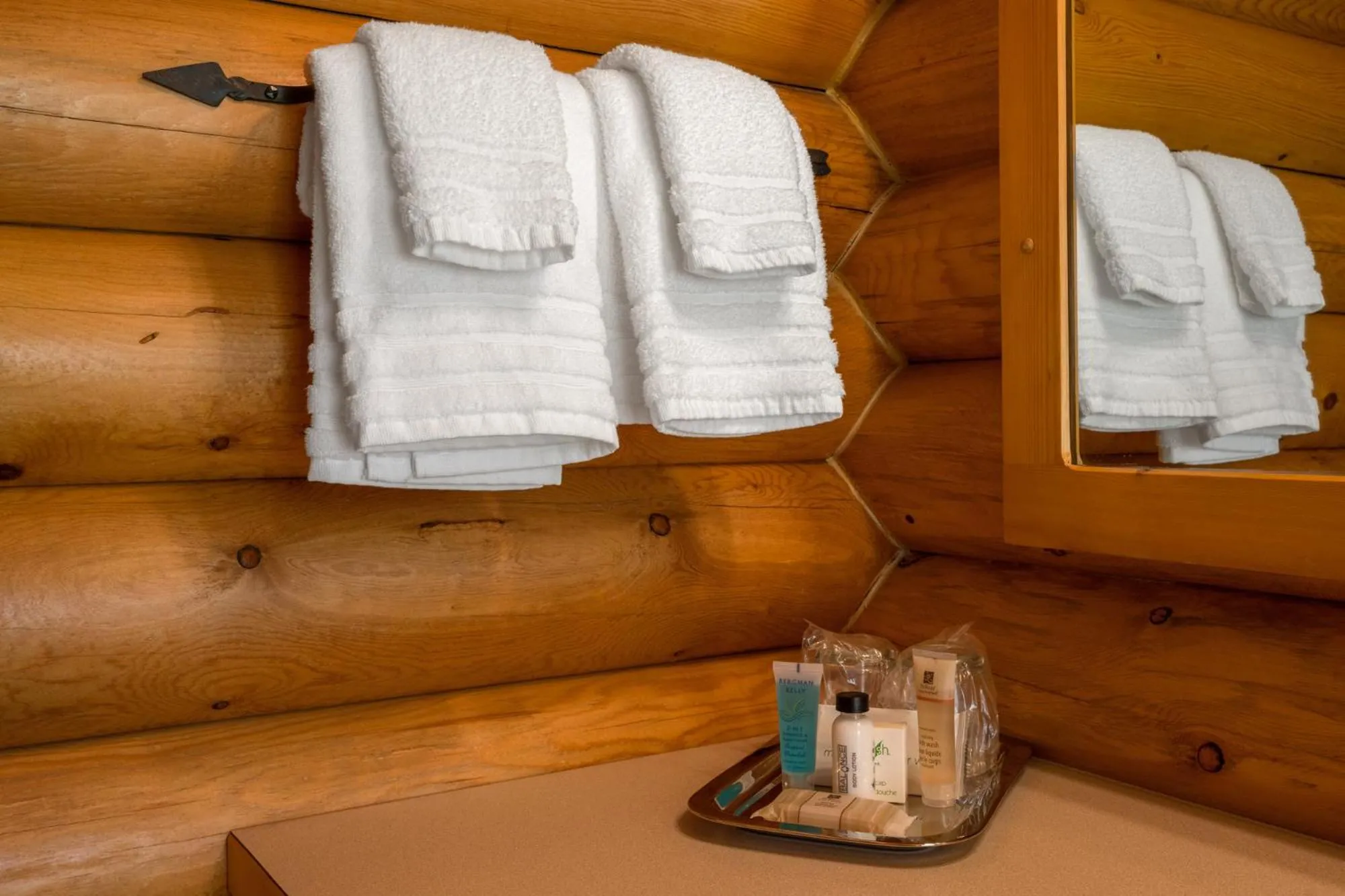 Bathroom in El Western Cabins & Lodges