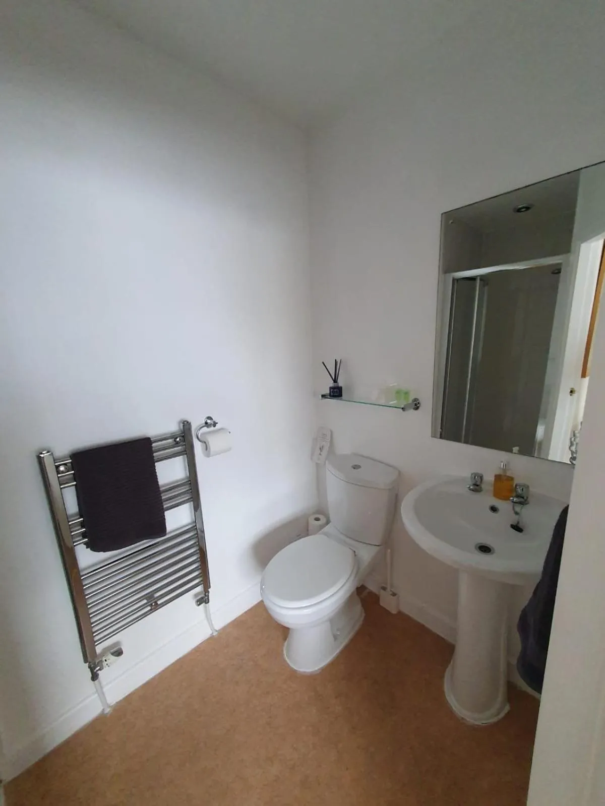 Toilet in The Lenbrook