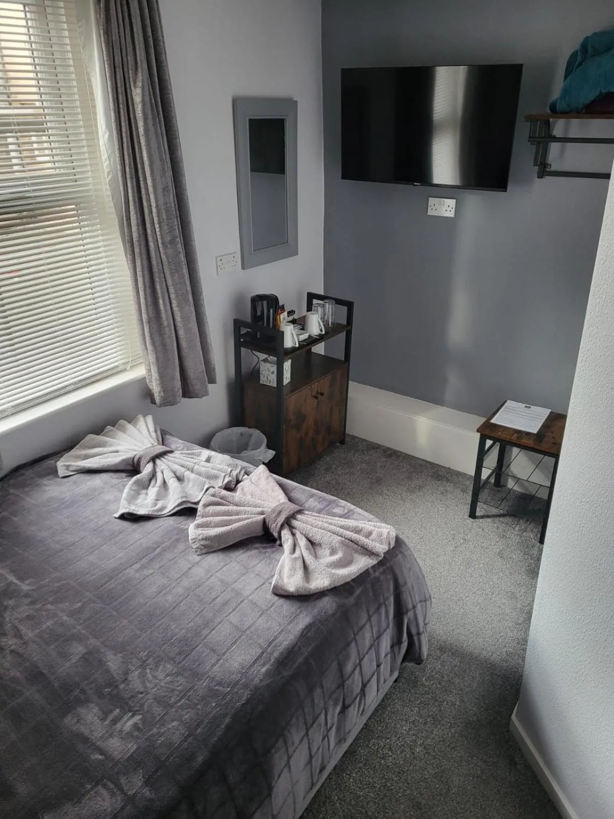 Bed in The Lenbrook
