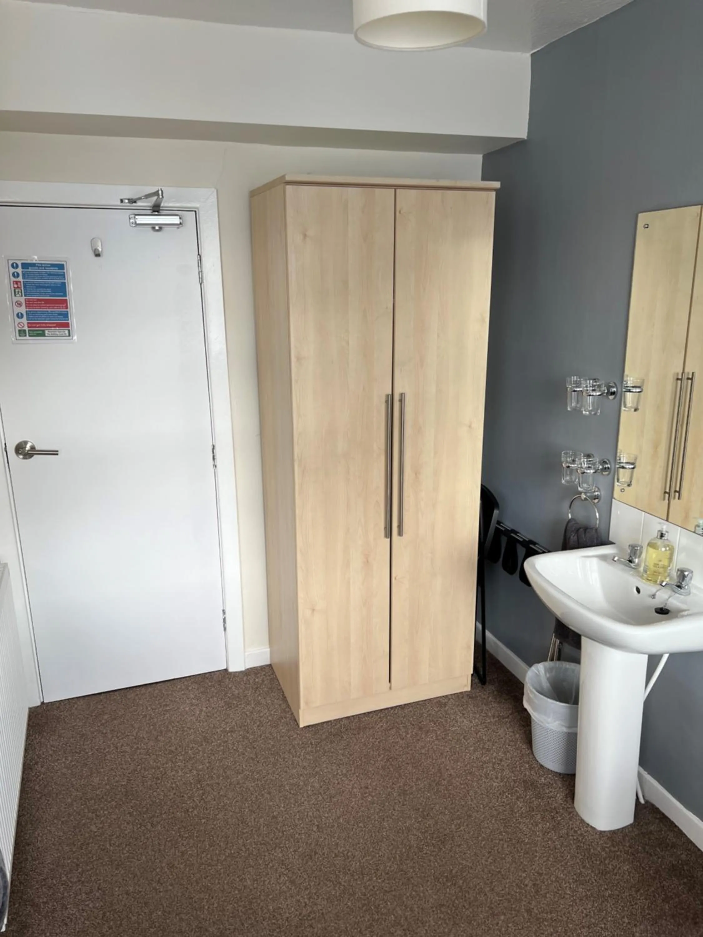 Bedroom in The Lenbrook