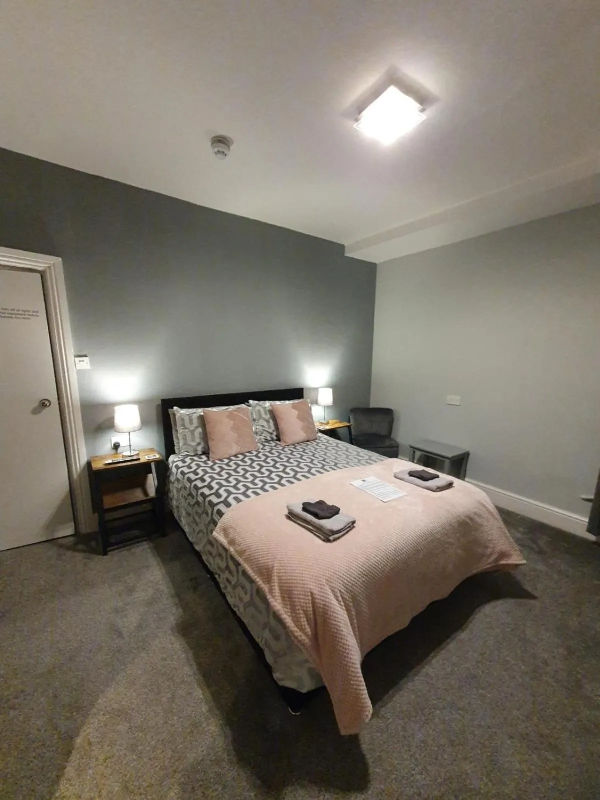 Bed in The Lenbrook