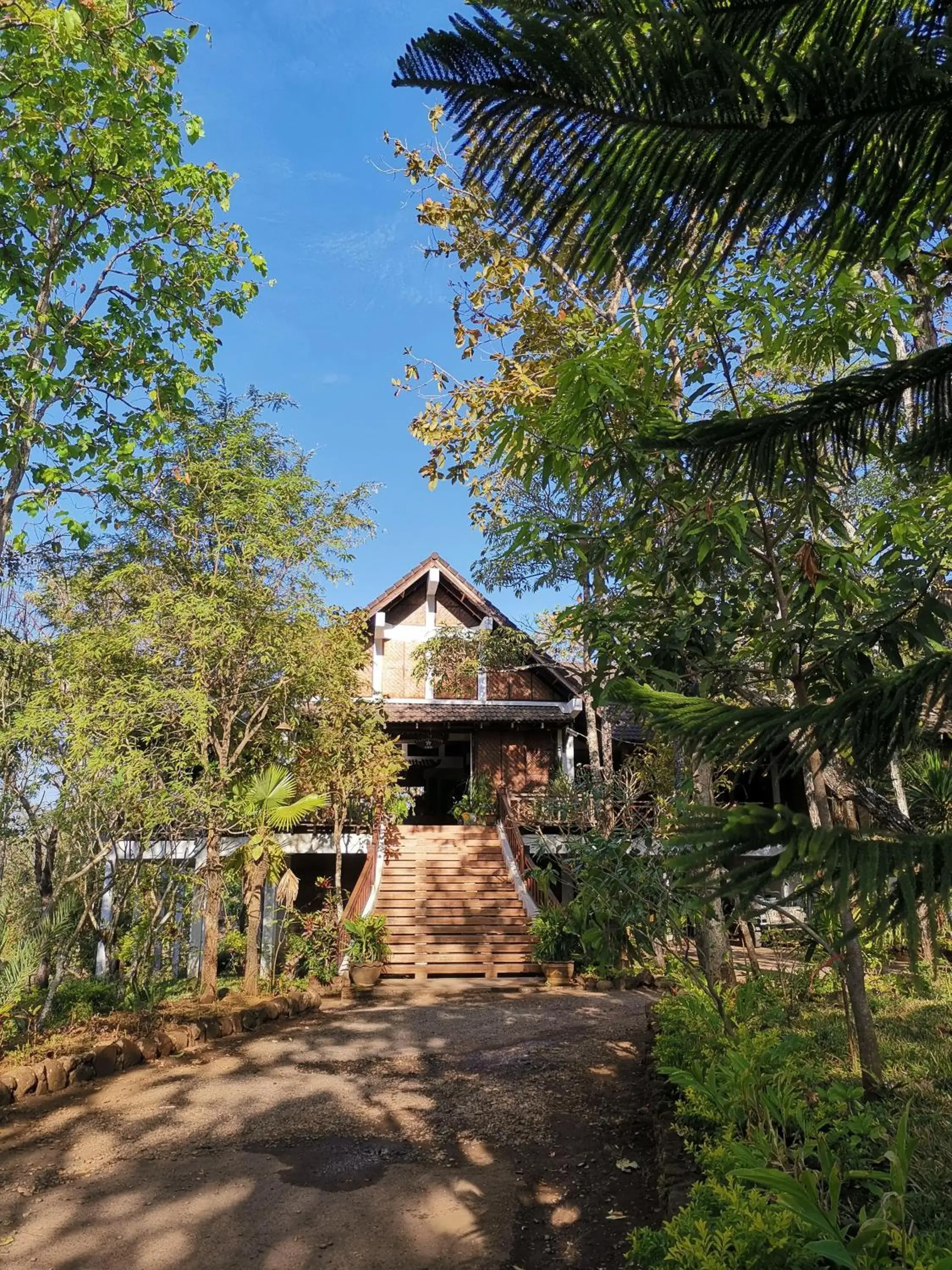 Facade/entrance in Tadlo Lodge Facade/entrance in Tadlo Lodge