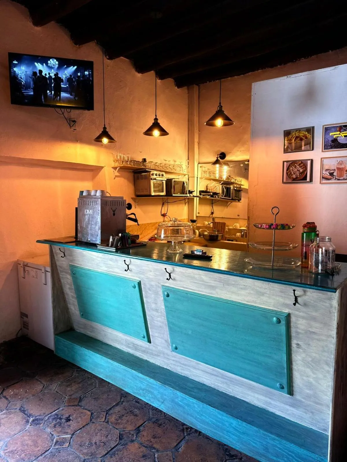 Restaurant/places to eat in Hotel Ruinas Del Real