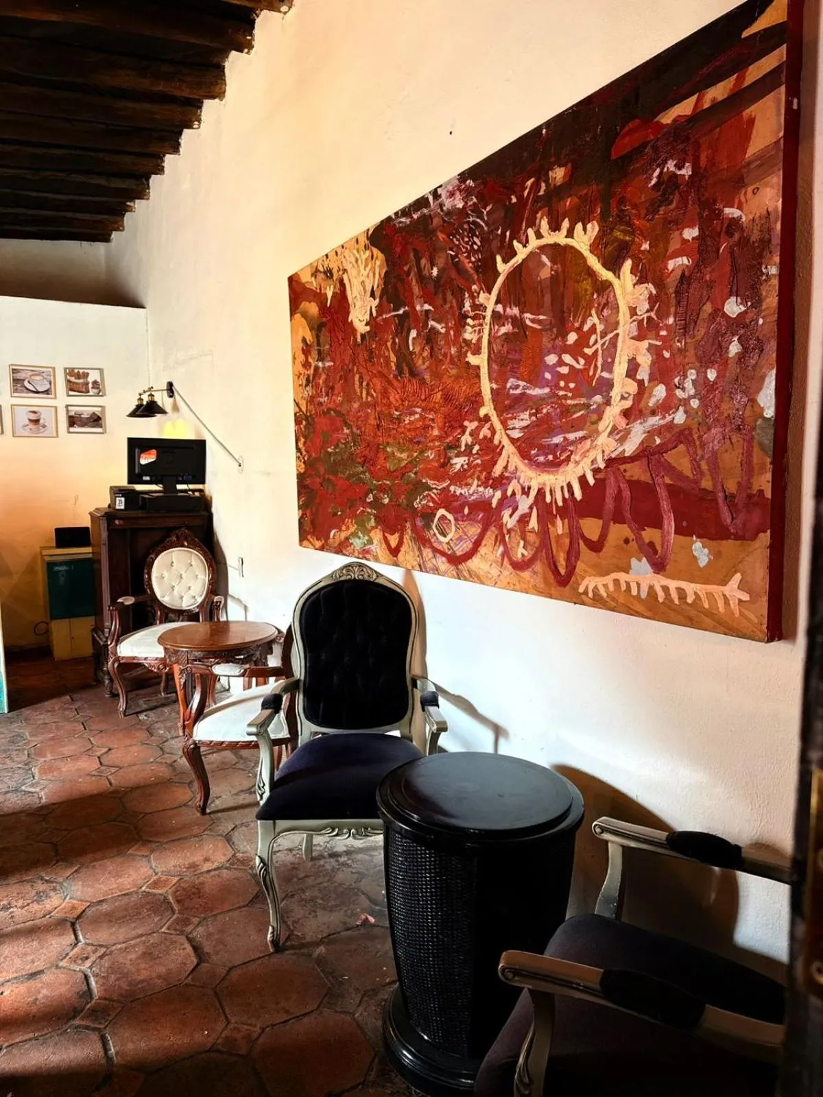 Restaurant/places to eat in Hotel Ruinas Del Real