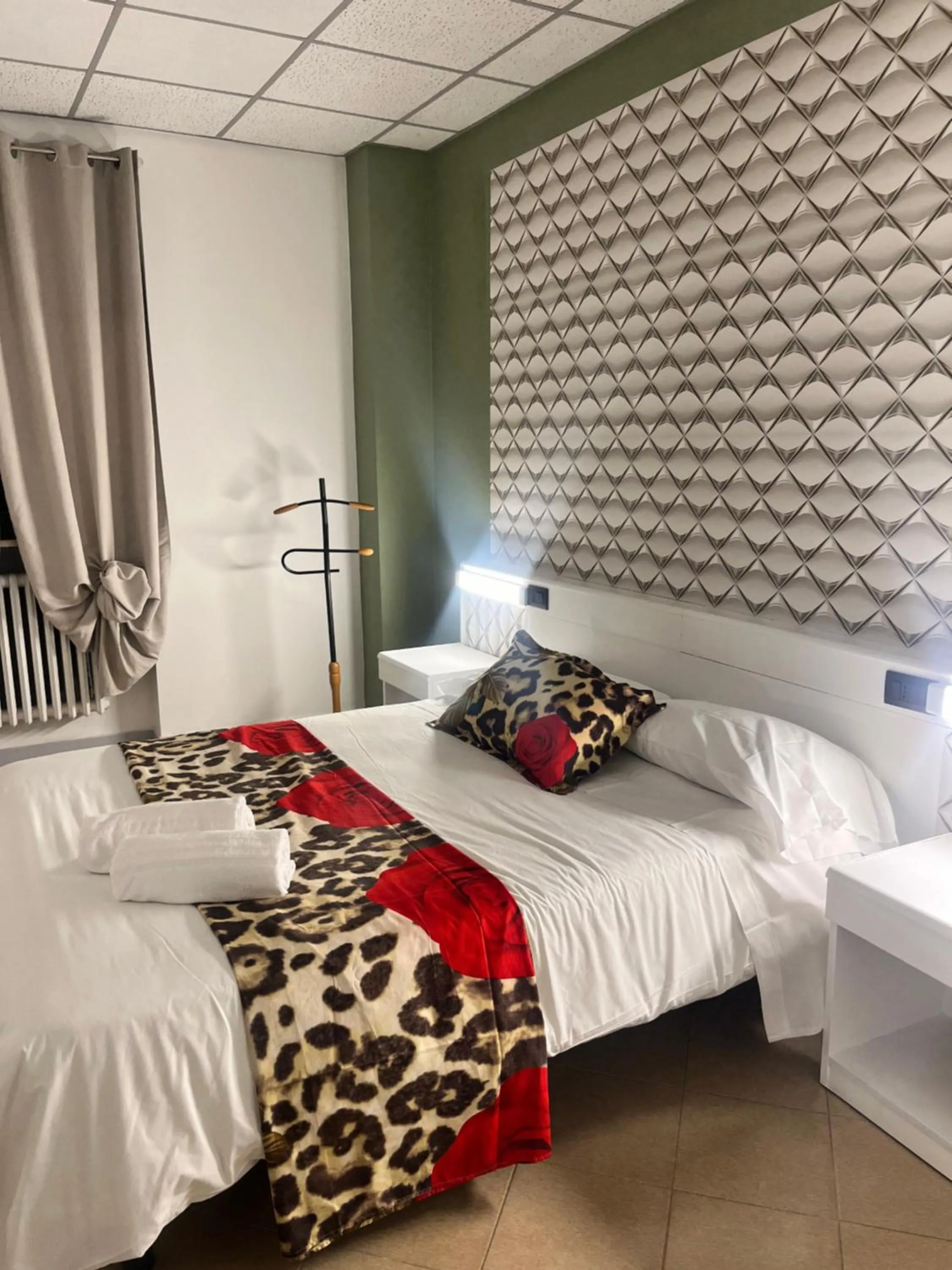 Bed in Hotel Elite