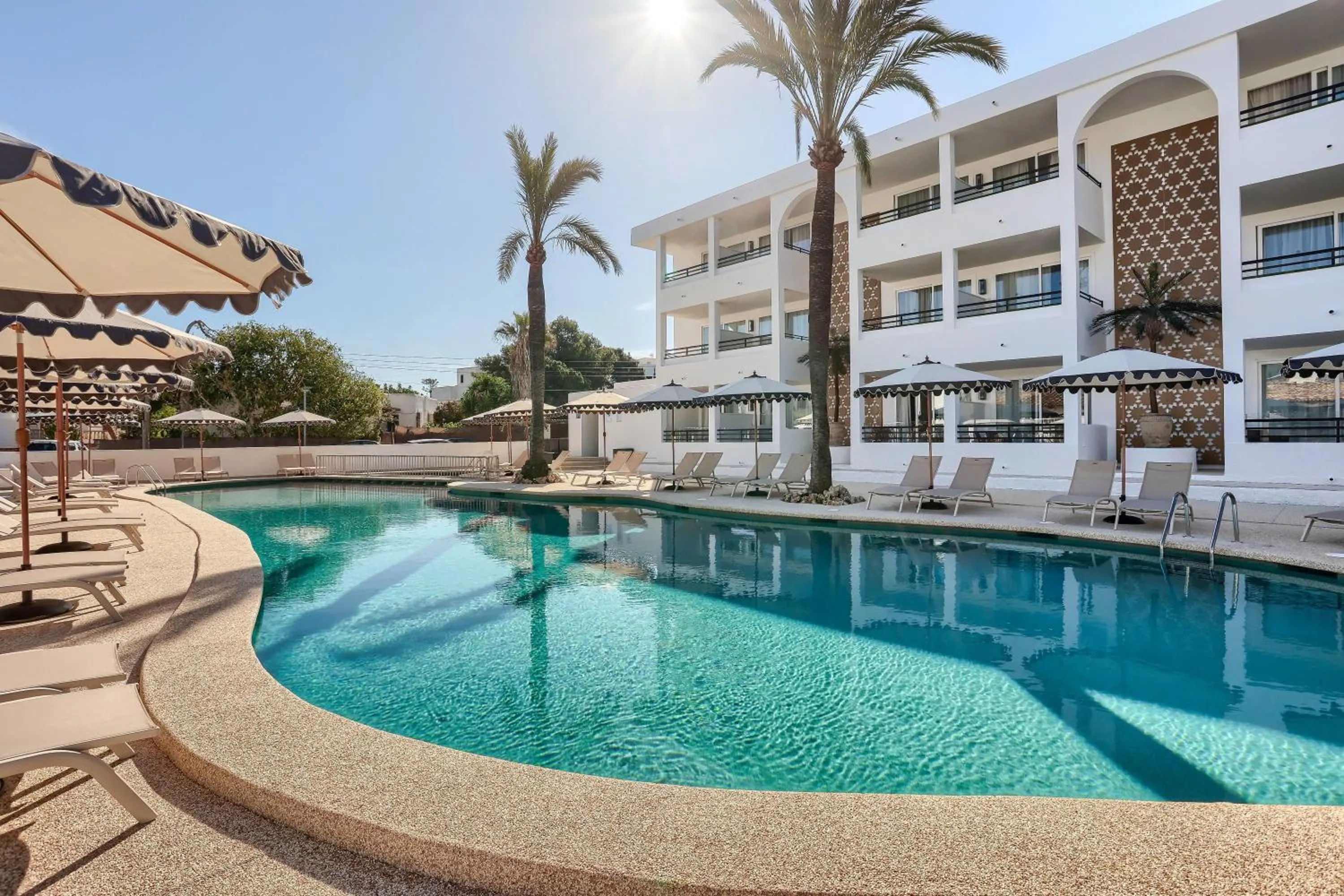 Pool view in Wyndham Mallorca Portocolom Resort