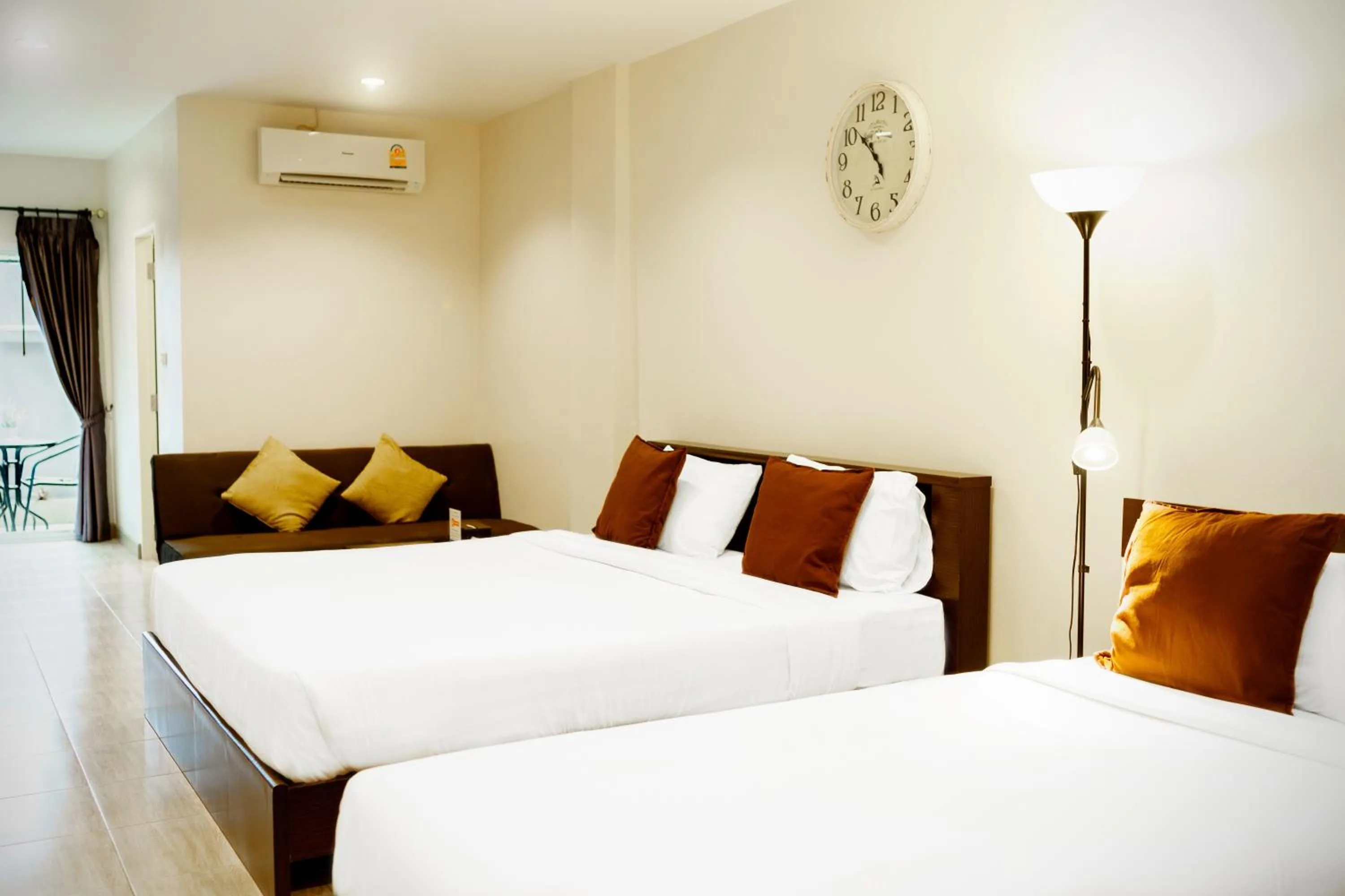 Bed in Me Dream Residence