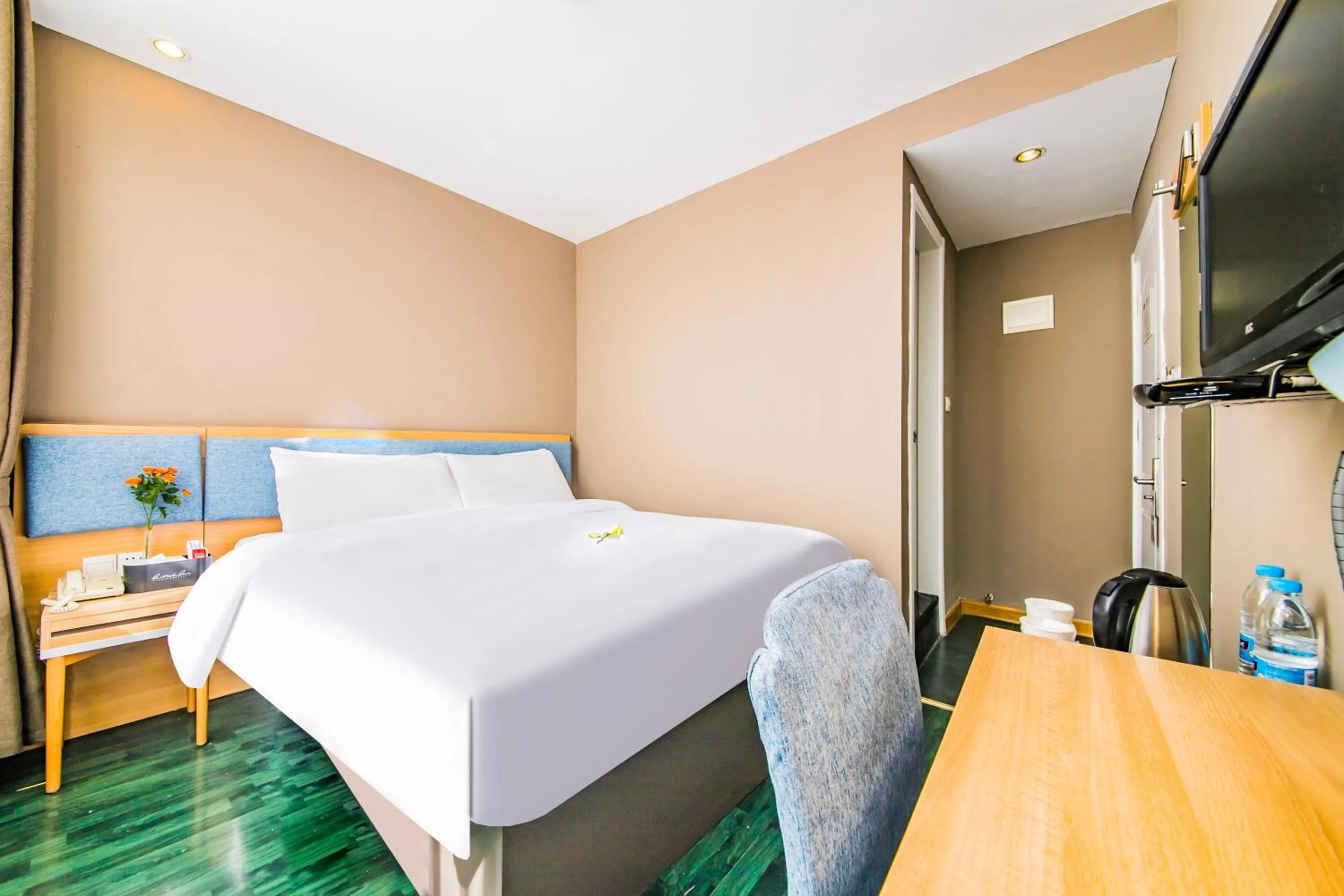 Bed in Home Inn Changsha Railway Station Bayi Road