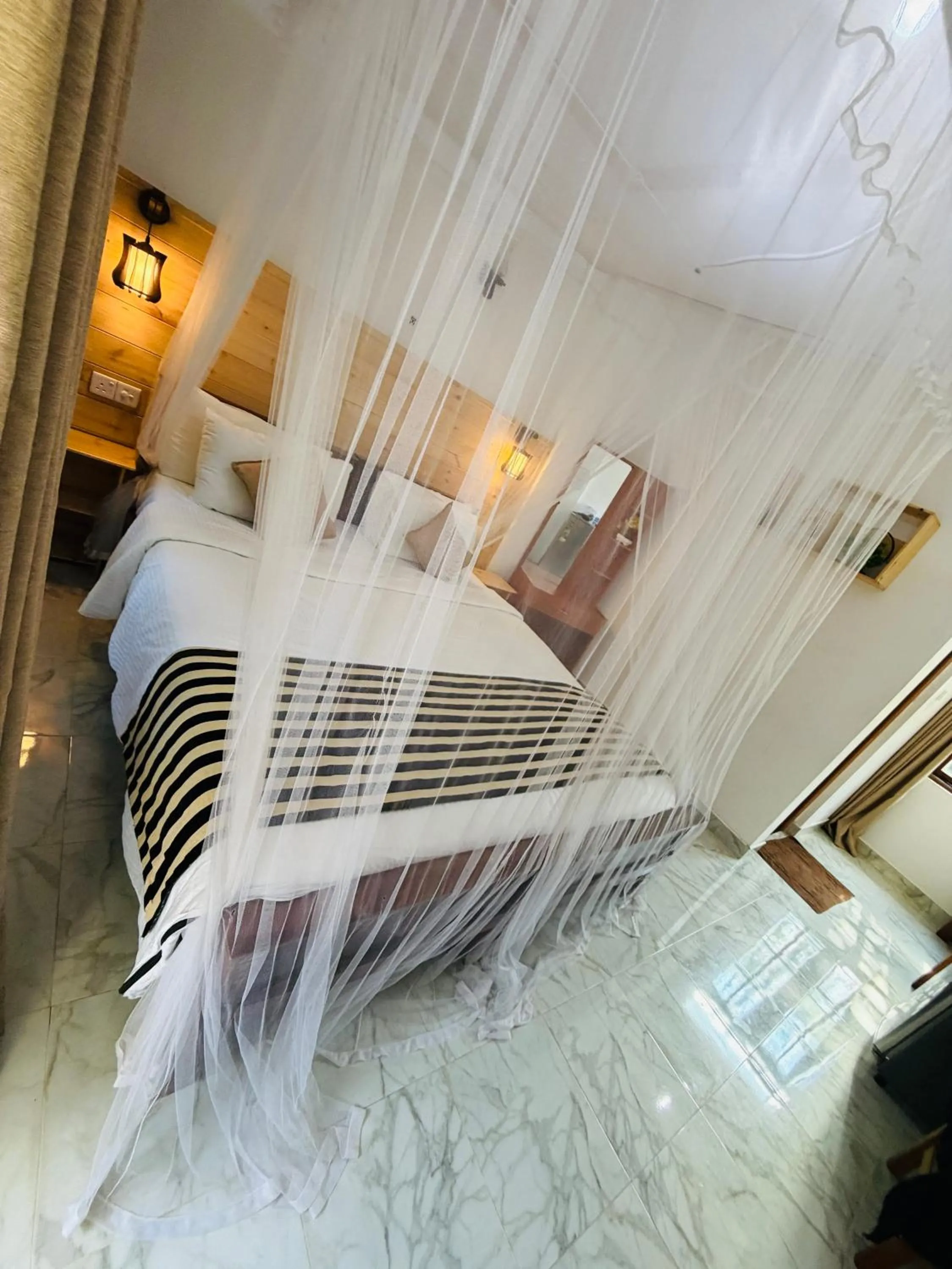 Deluxe Double Room - single occupancy in Mount Breeze