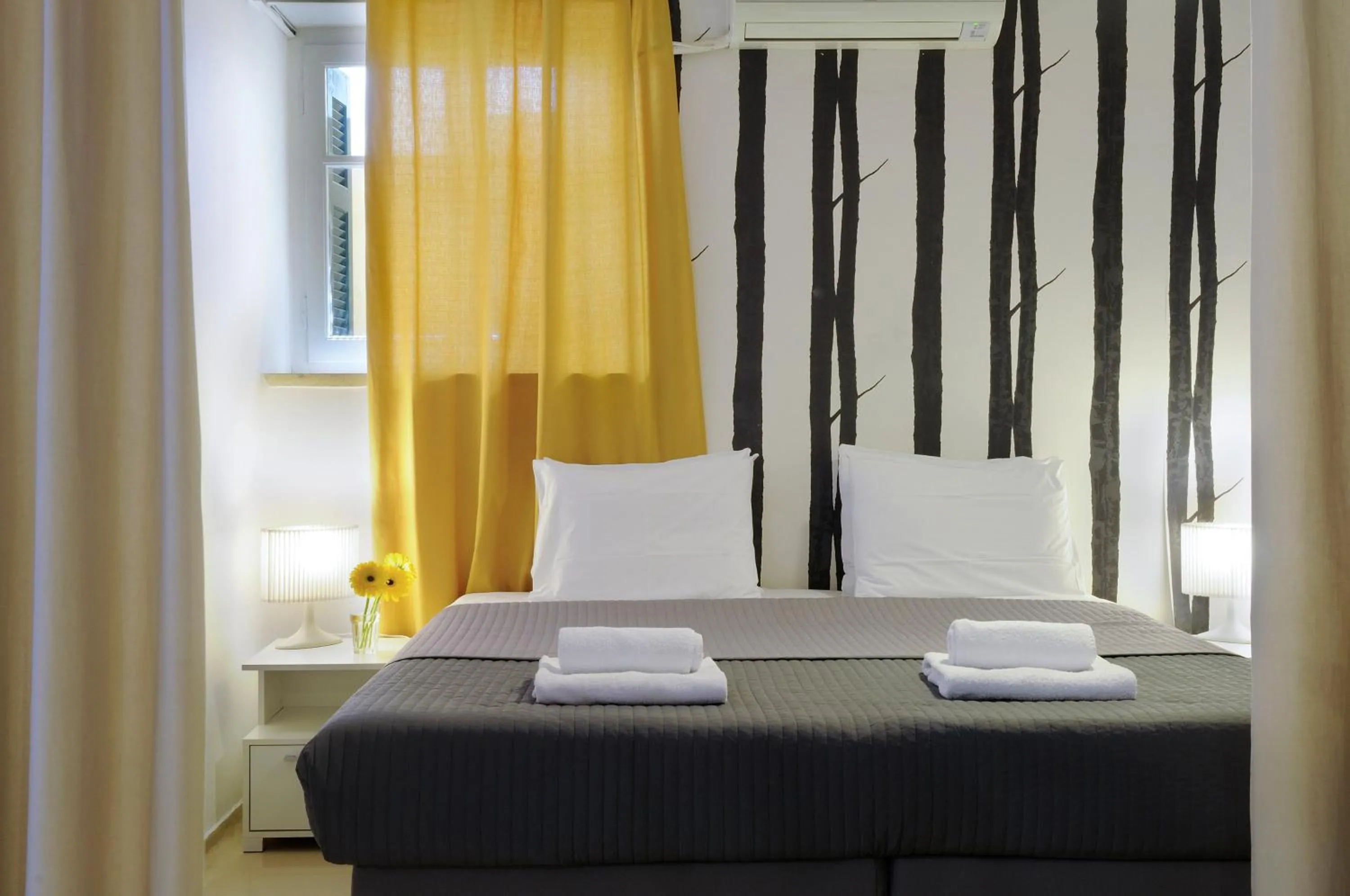 Bed in Athens Green Apartments