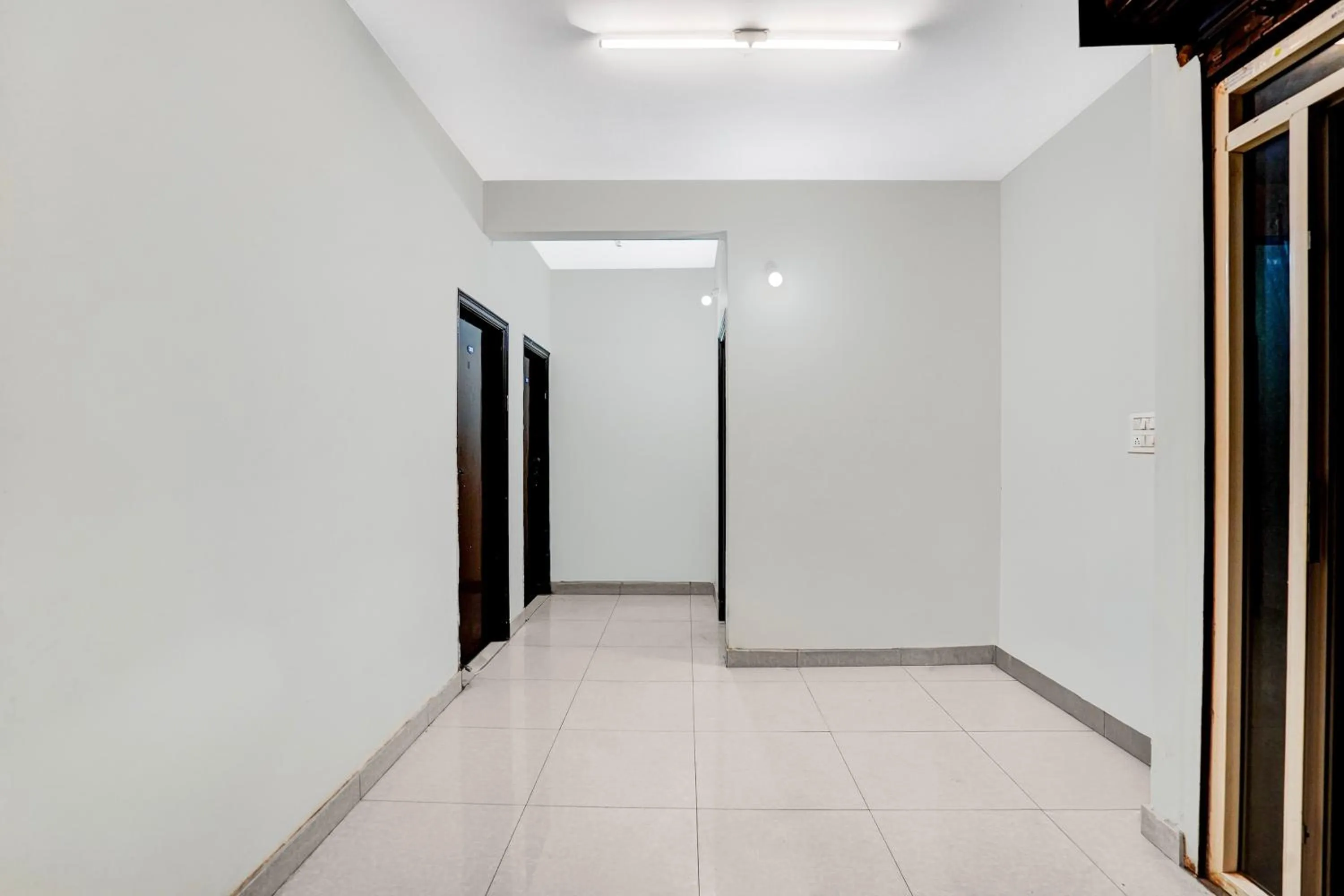 Lobby or reception in Hotel O Nesara Inn