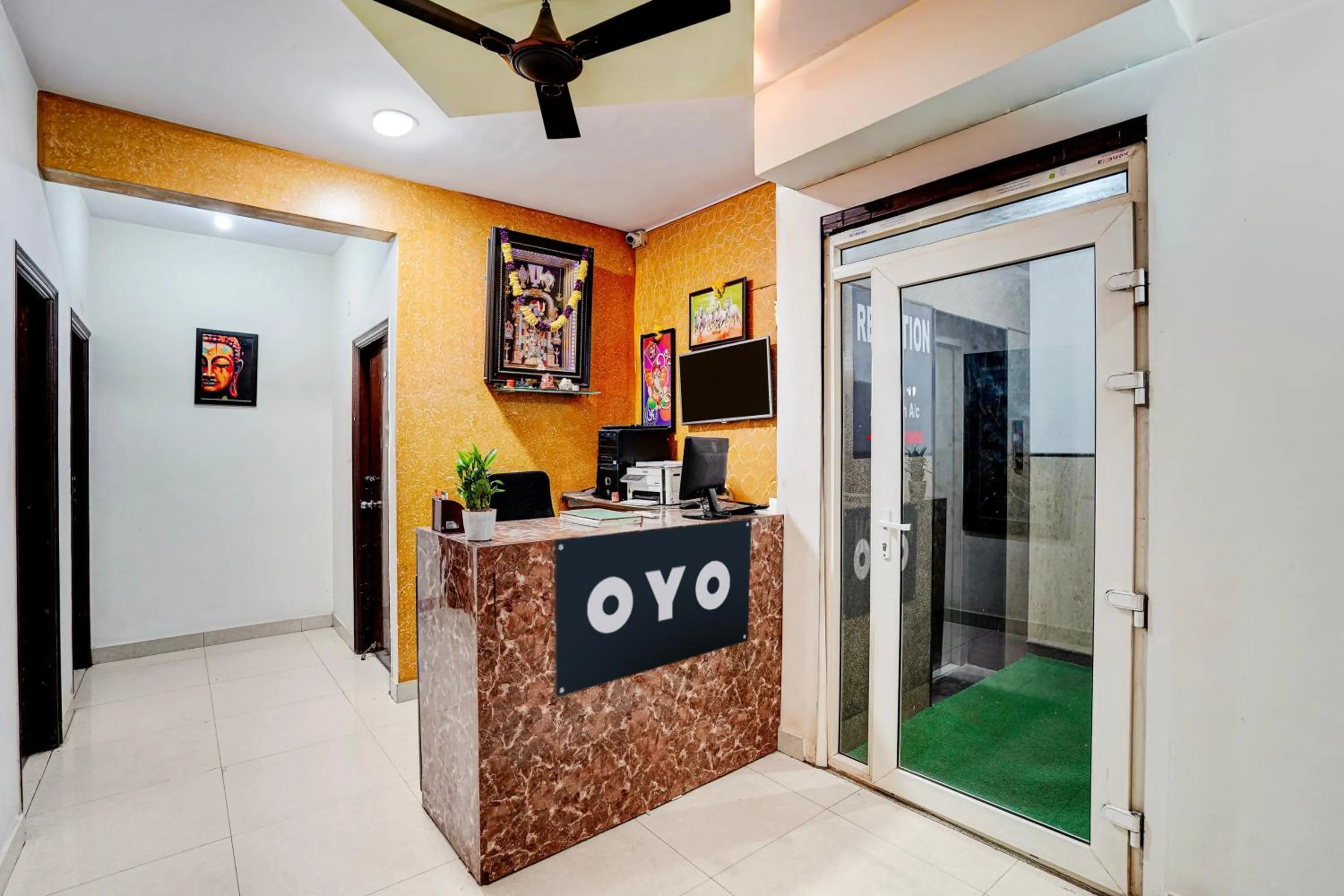 Lobby or reception in Hotel O Nesara Inn