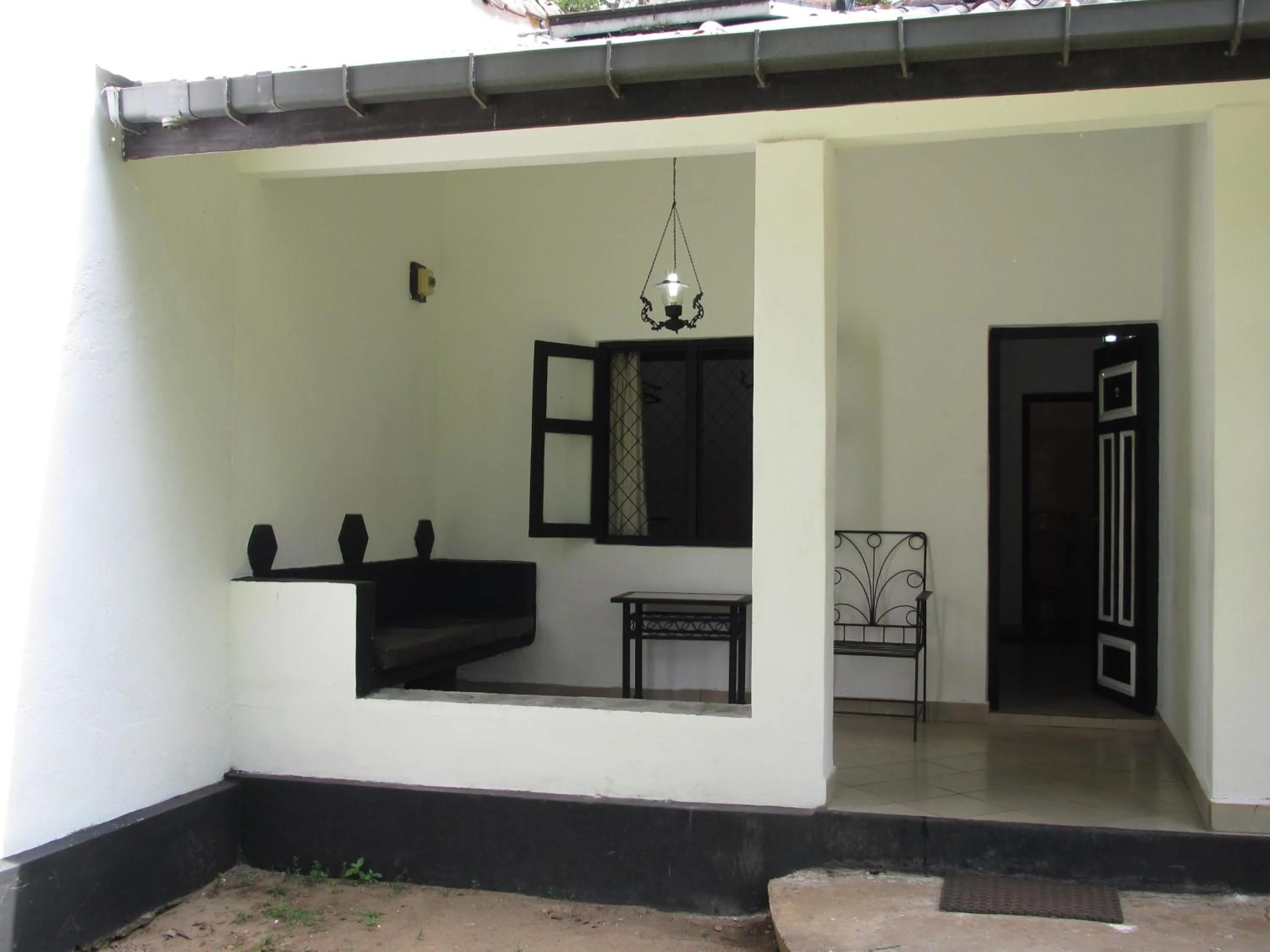 Patio in Dambulu Oya Family Park