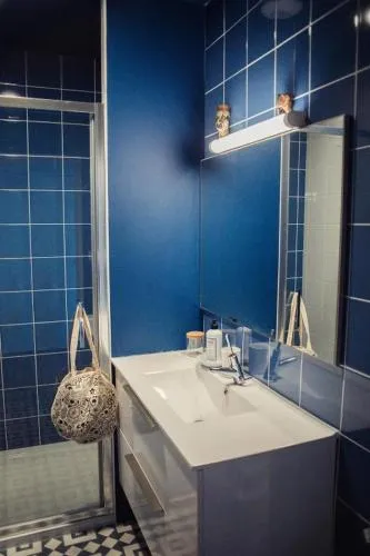 Les Logis du Port Suites & Spa - Port Canal Montauban