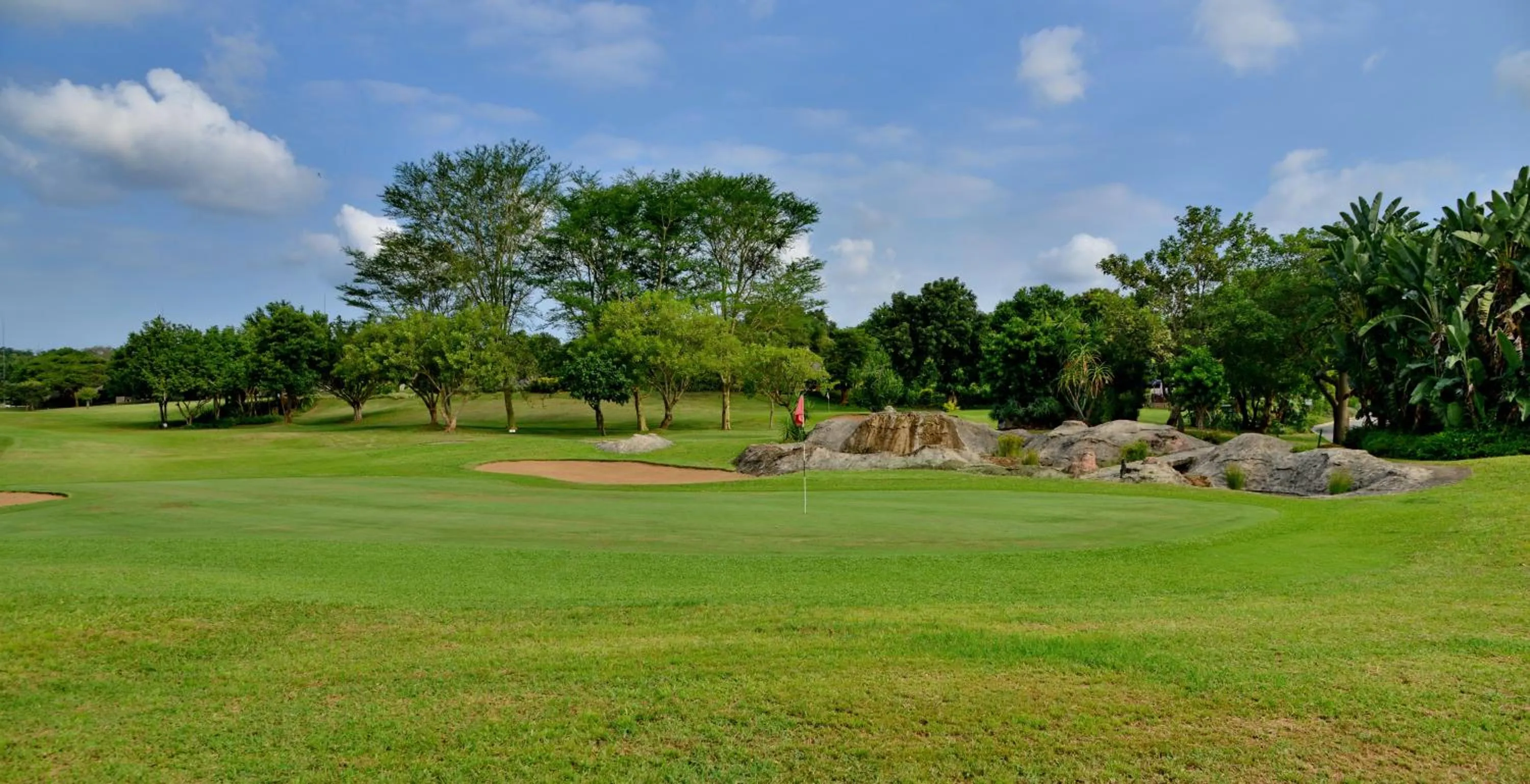 Cambalala - Luxury Units - in Kruger Park Lodge - Serviced Daily, Free Wi-Fi