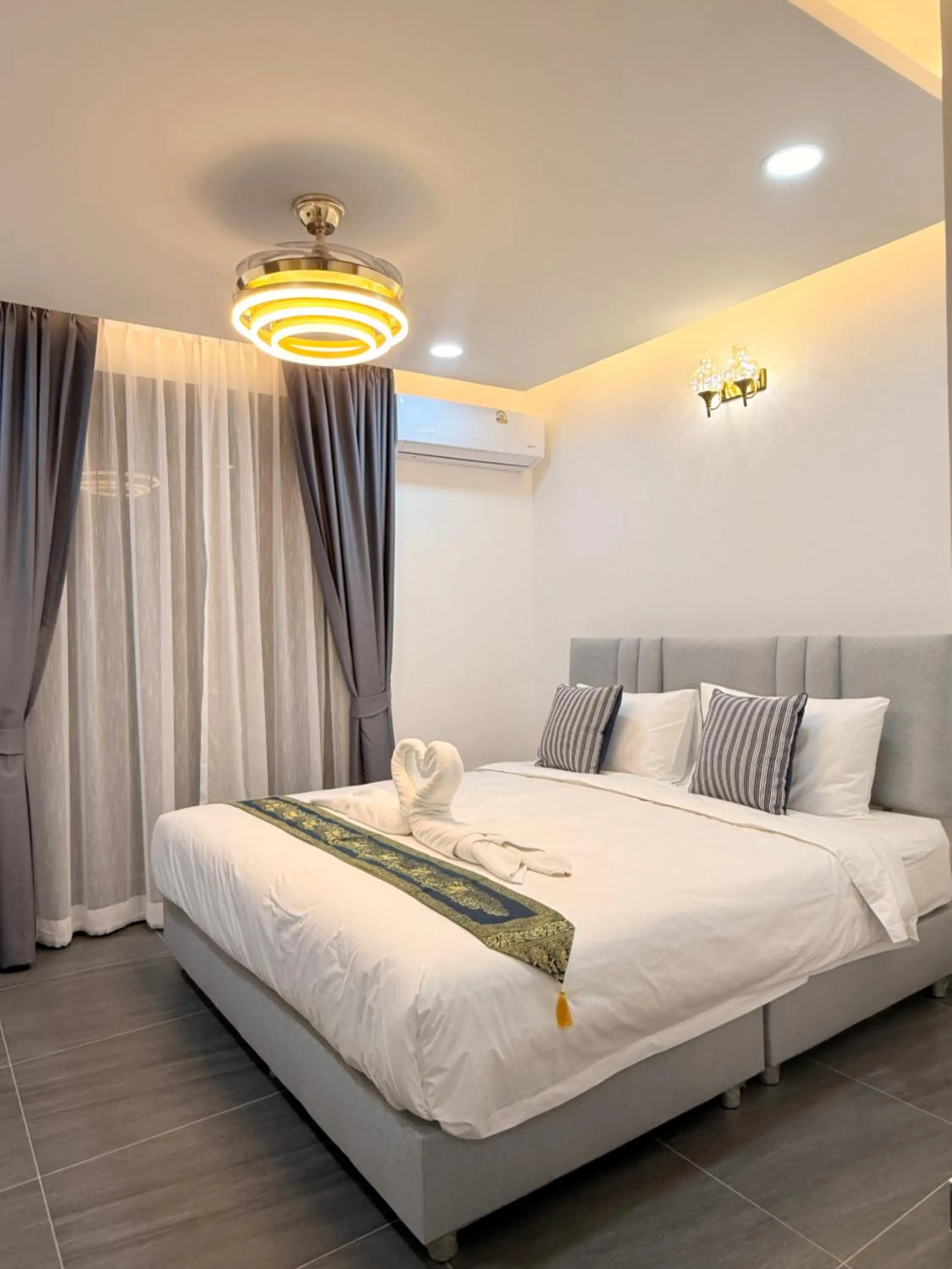 Bedroom, Bed in Velora Jomtien Residence