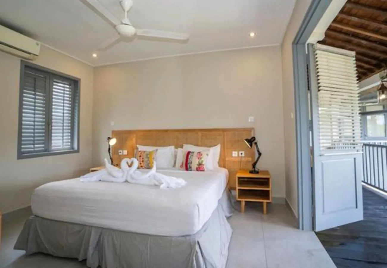 Bed in The Peacock Inn