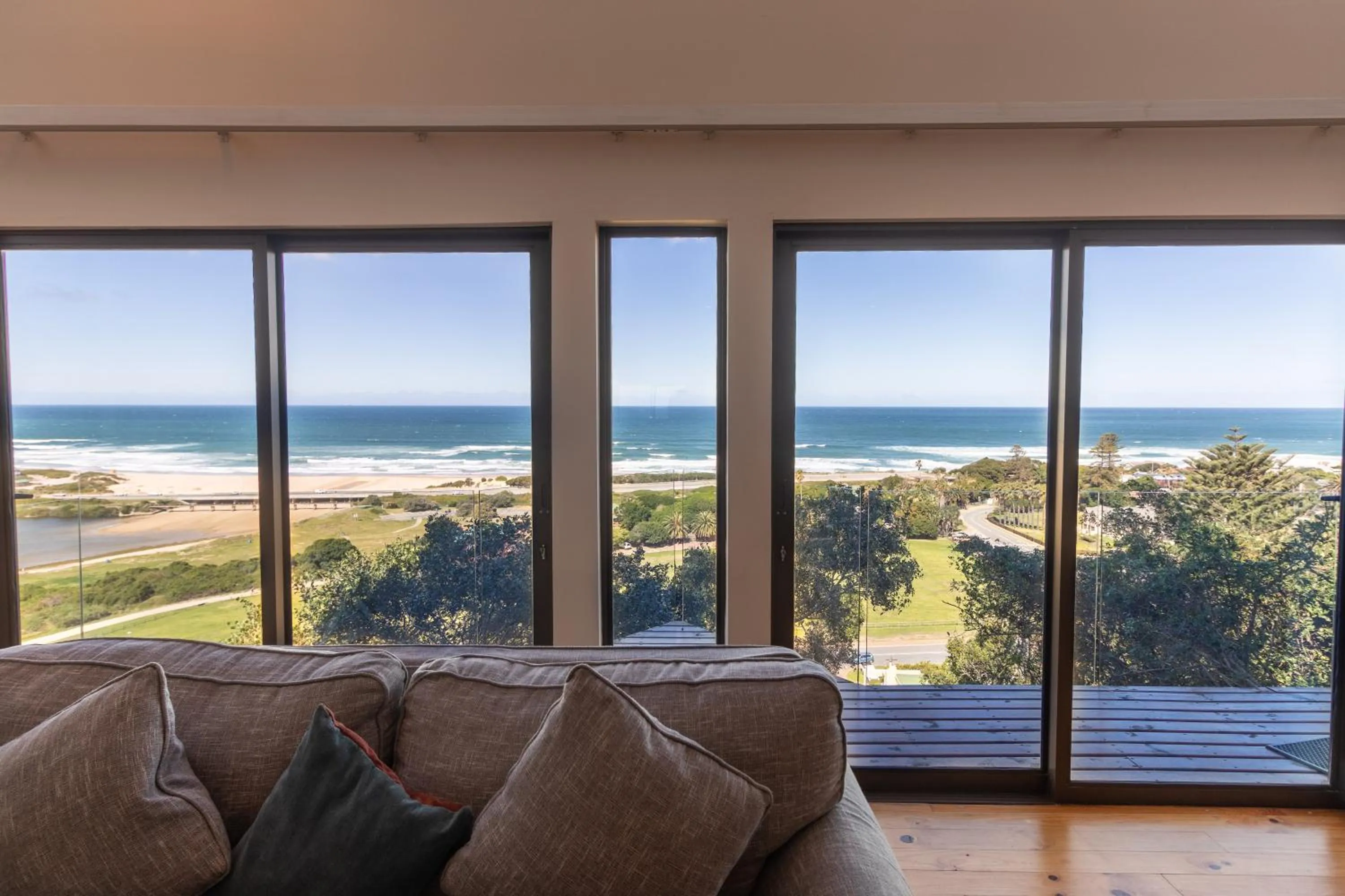 Living room in Boardwalk Lodge – Self-Catering