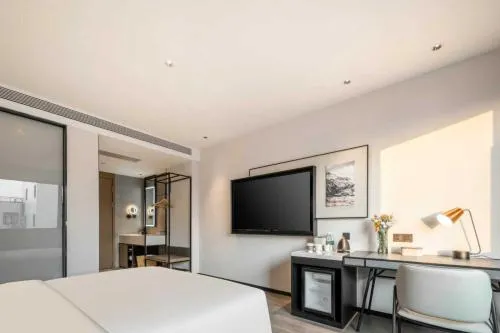 Atour Hotel Shaoxing Lushan Hometown Joy City