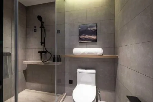 Atour Hotel Shaoxing Lushan Hometown Joy City
