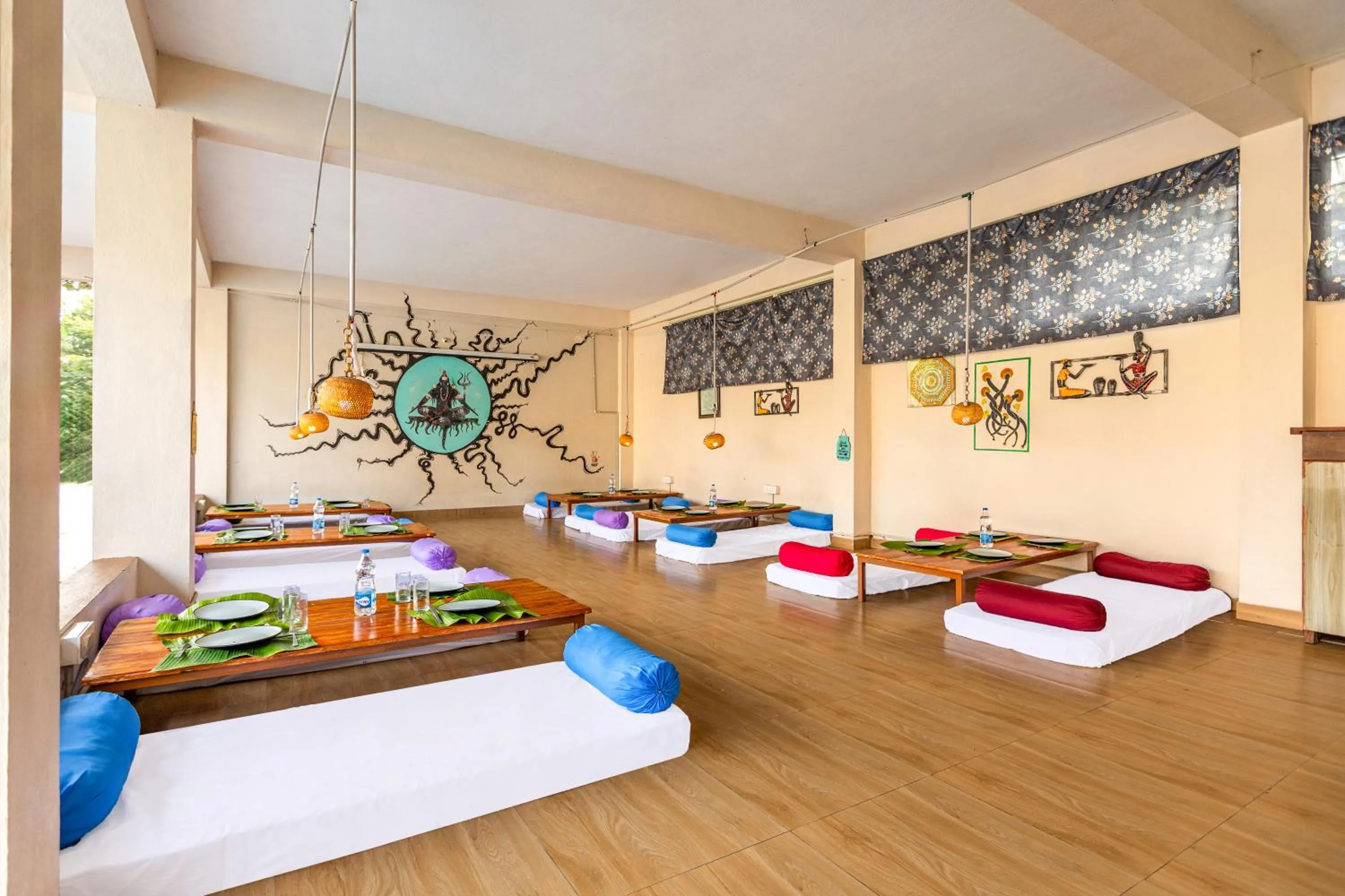 Restaurant/places to eat, Bed in Nature Trails Ashoka Resorts Hampi