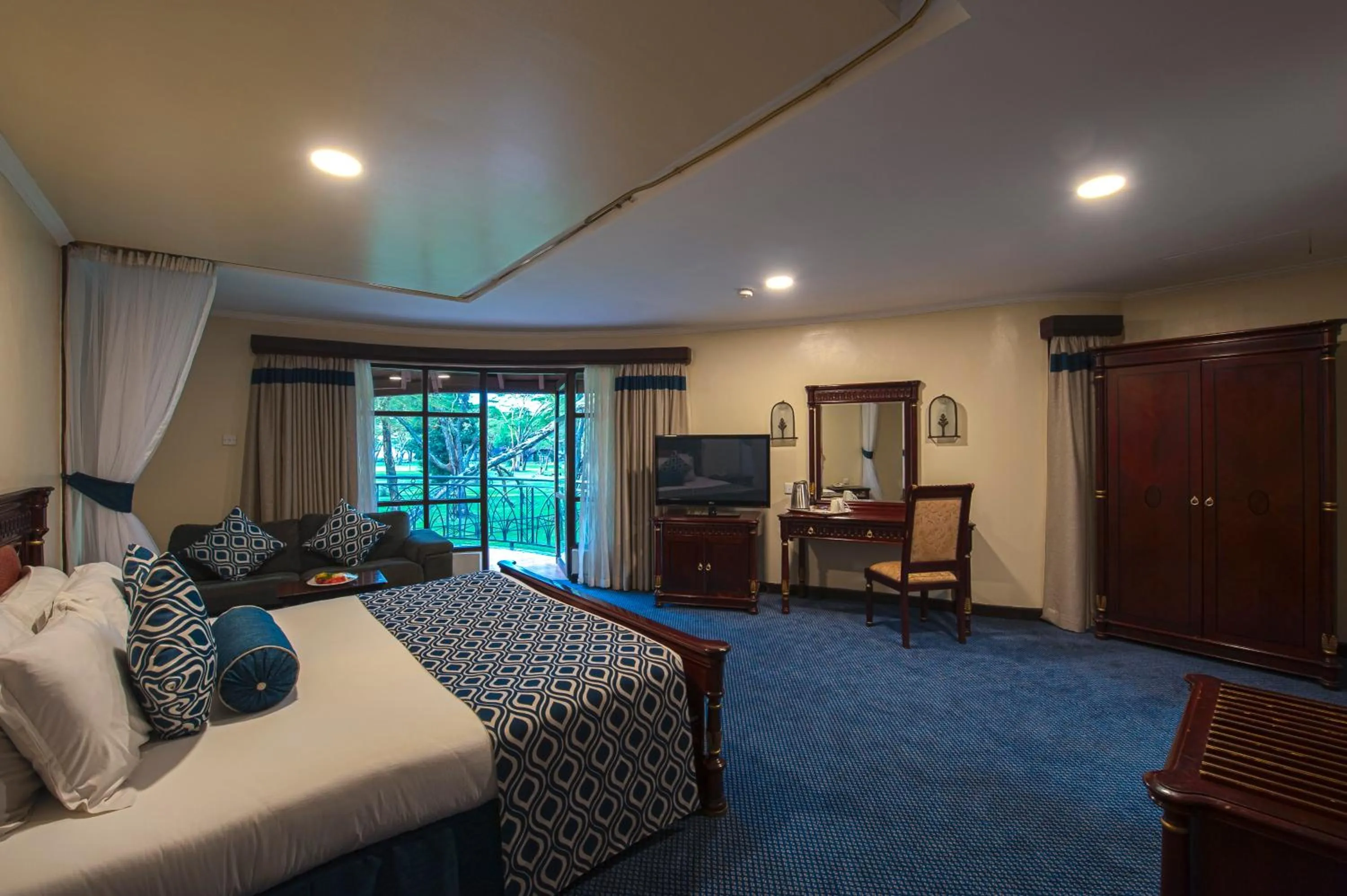 Photo of the whole room, Bed in Lake Naivasha Sopa Resort