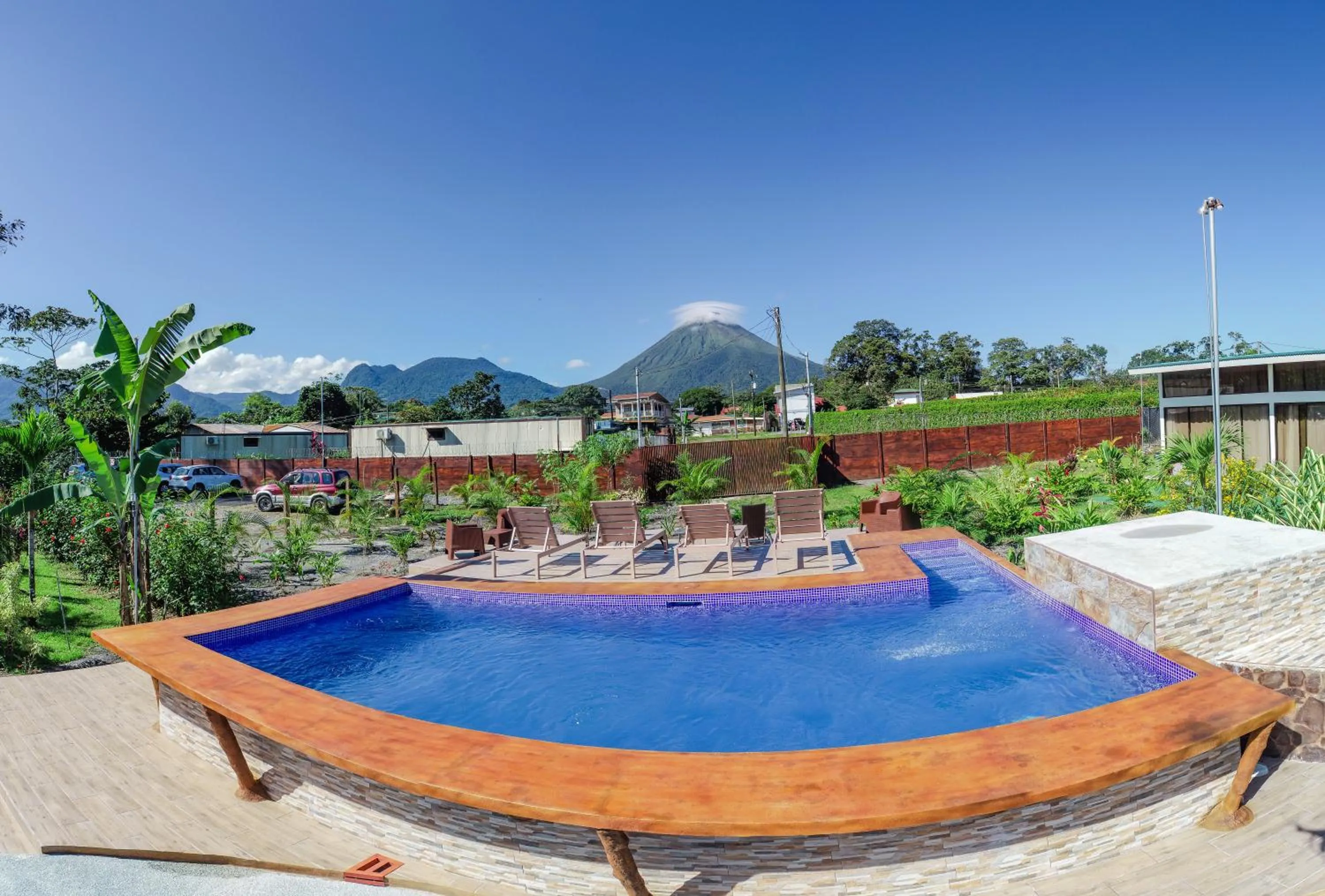 Pool view in Hotel Secreto La Fortuna
