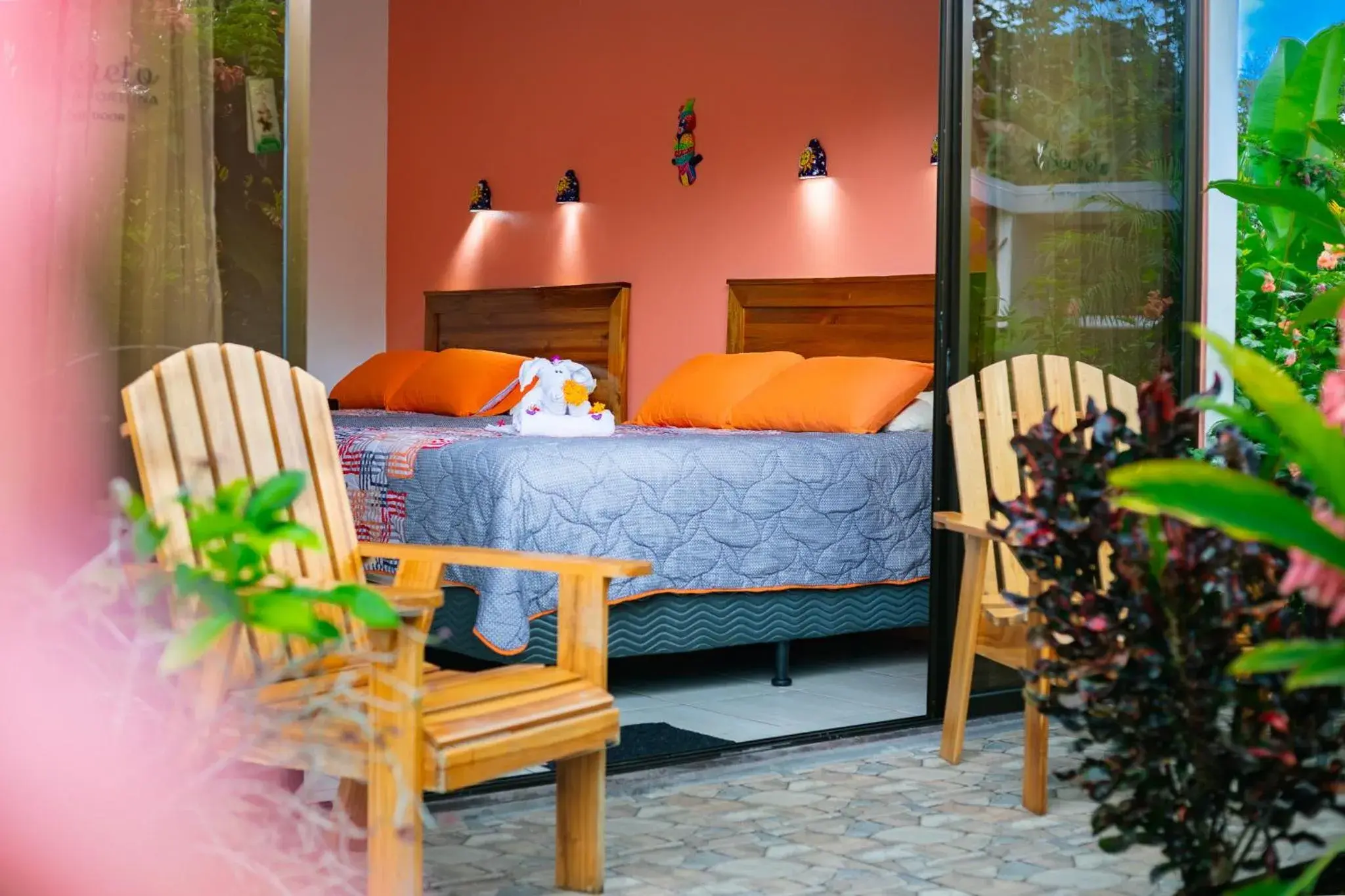 Balcony/Terrace, Bed in Hotel Secreto La Fortuna Balcony/Terrace, Bed in Hotel Secreto La Fortuna