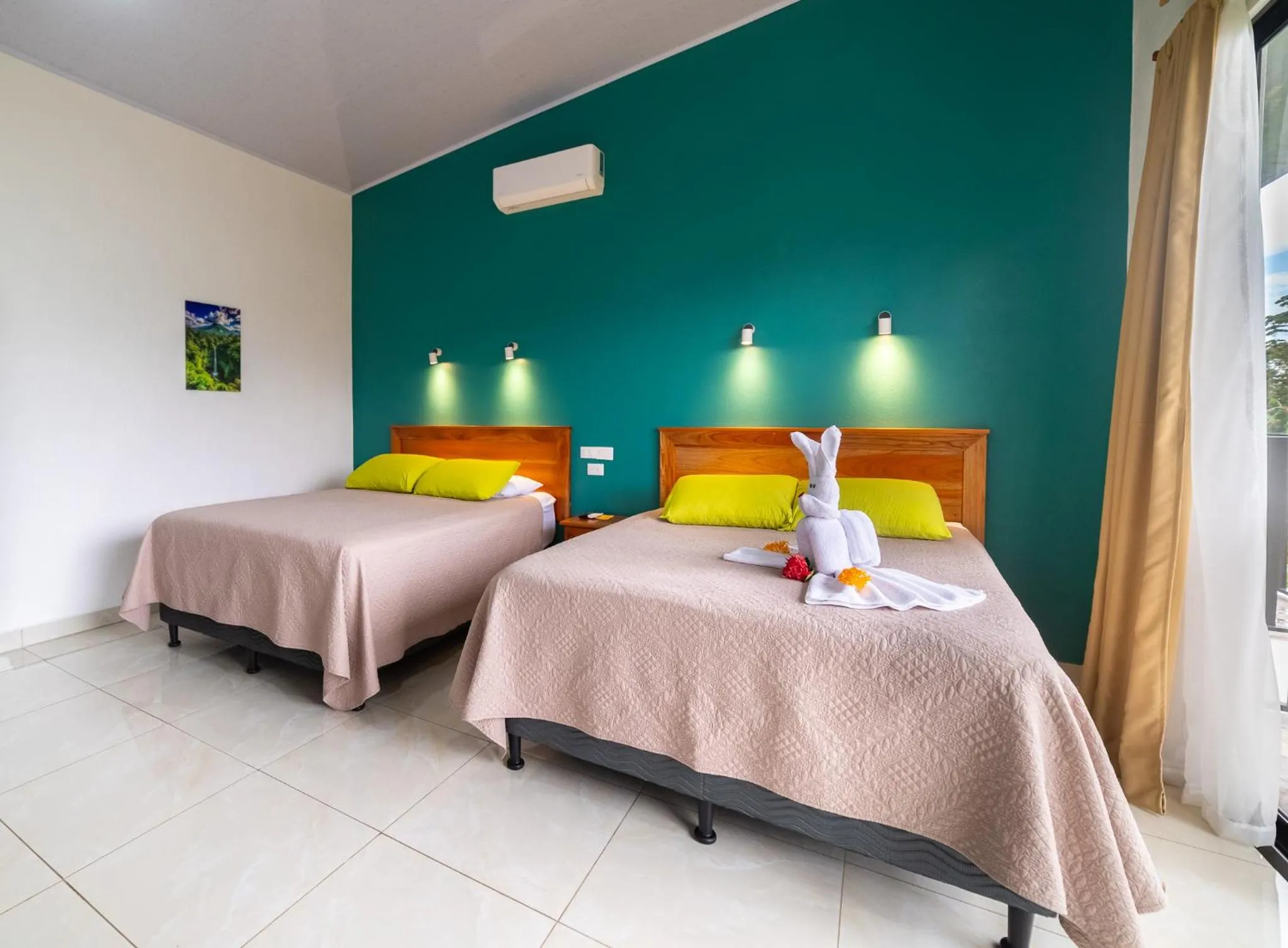 Bed in Hotel Secreto La Fortuna