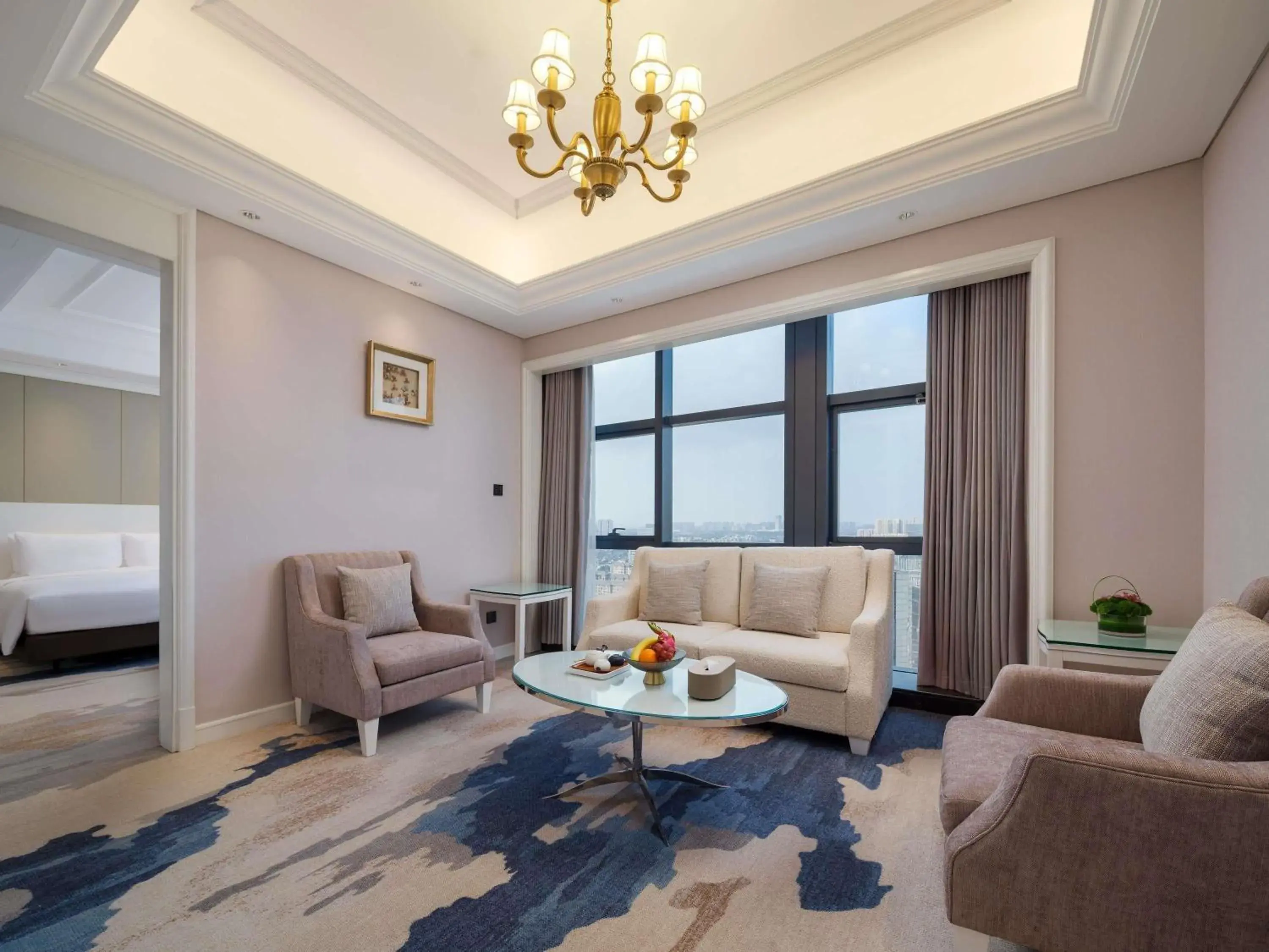 Executive Suite in Grand Mercure Wuxi Huishan Executive Suite in Grand Mercure Wuxi Huishan