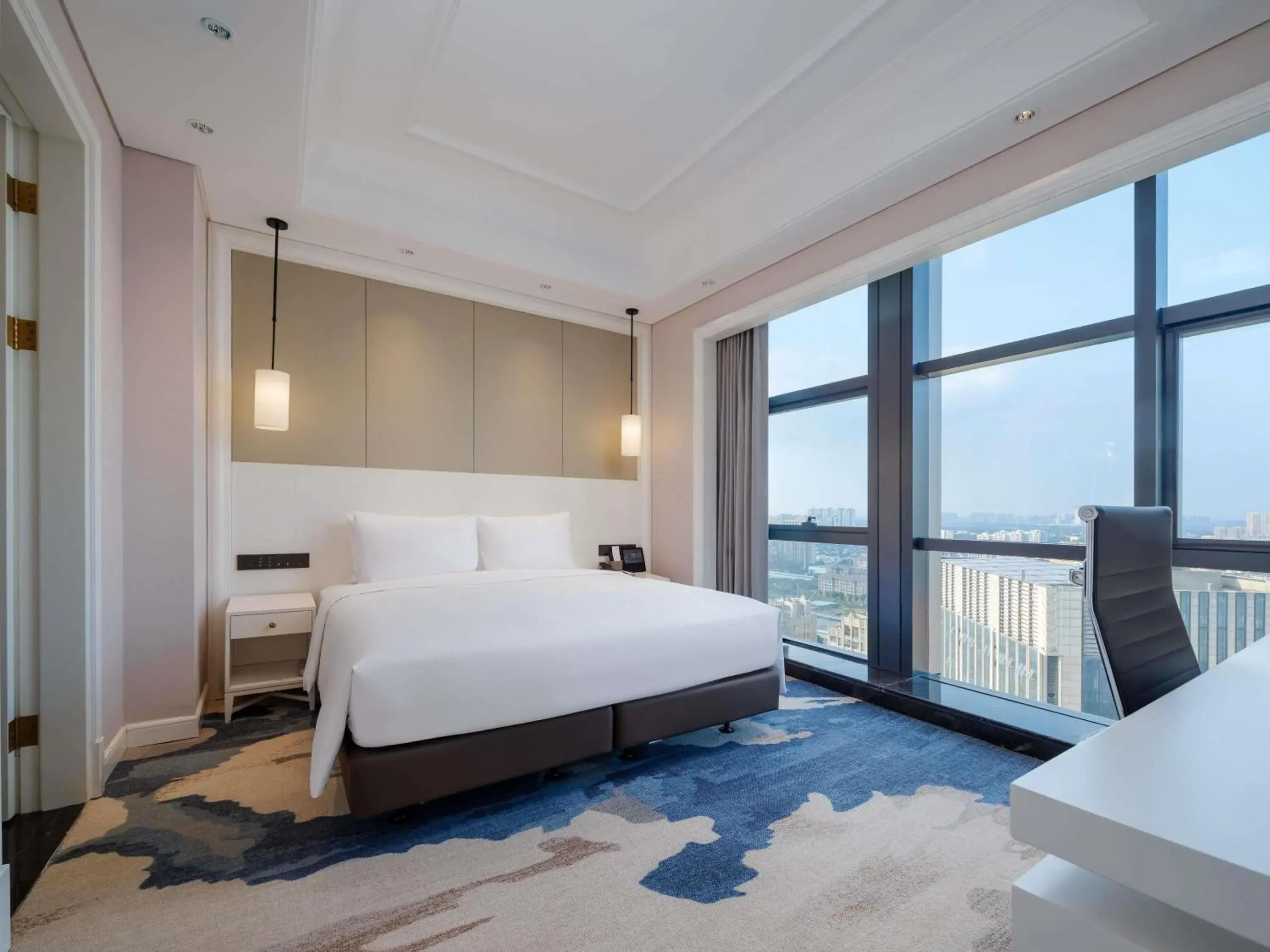Executive Suite in Grand Mercure Wuxi Huishan Executive Suite in Grand Mercure Wuxi Huishan