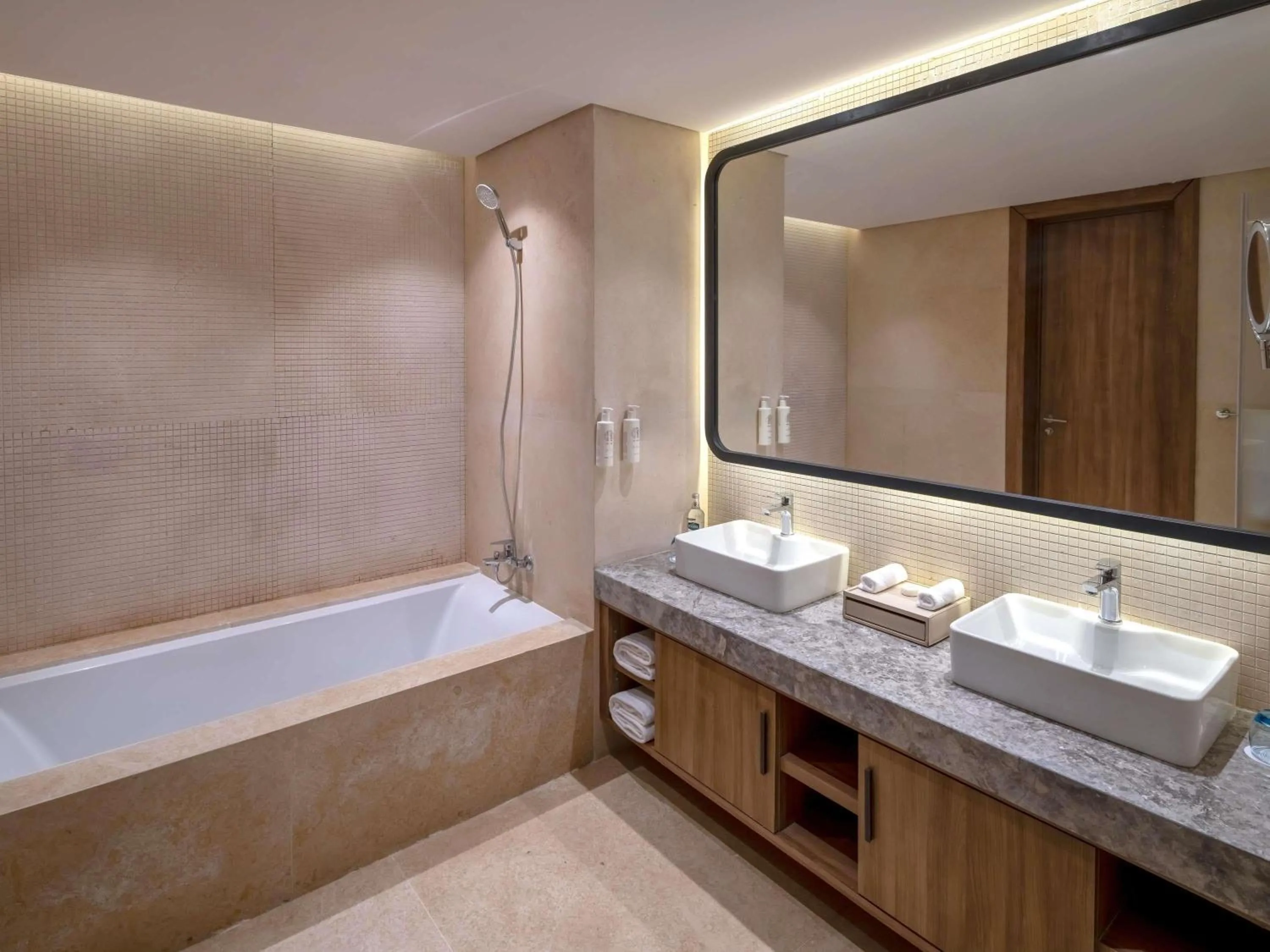Bedroom in Rixos Premium Magawish Bay View